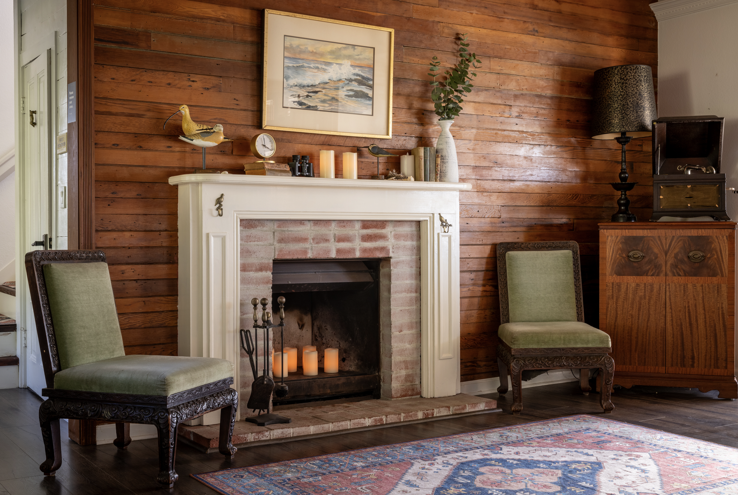 Main House Living Room.png