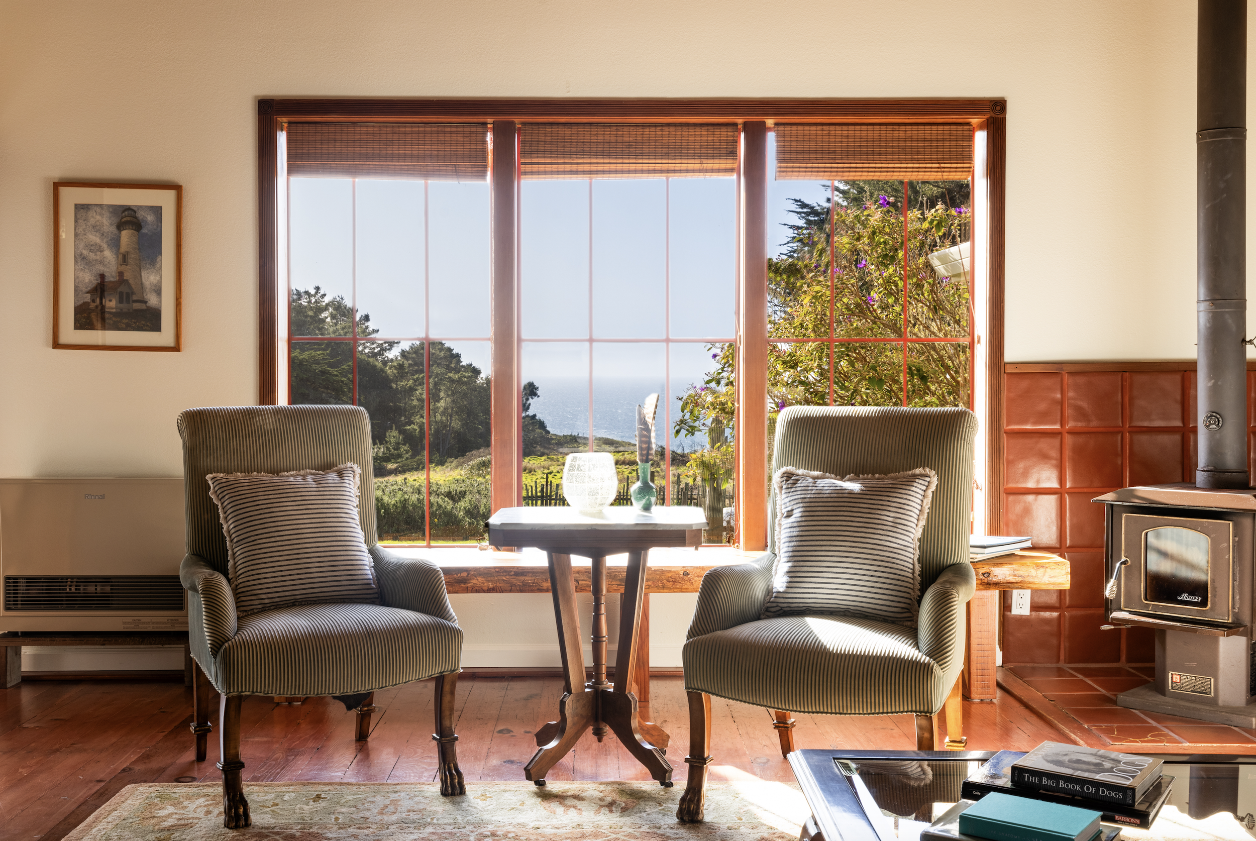 Main House Living Room.png