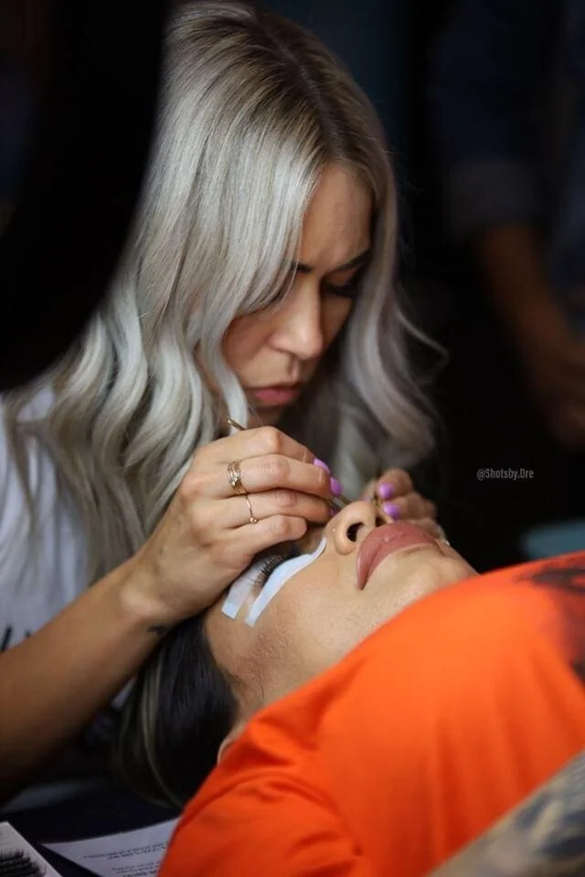 PROS &amp; CONS: Booth Rent, Commission, and Working from Home