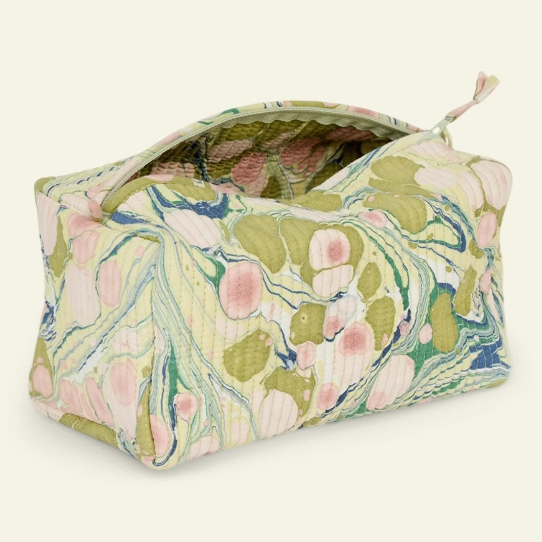 marble makeup bag 2.jpg