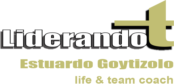 Coach Estuardo Goytizolo 