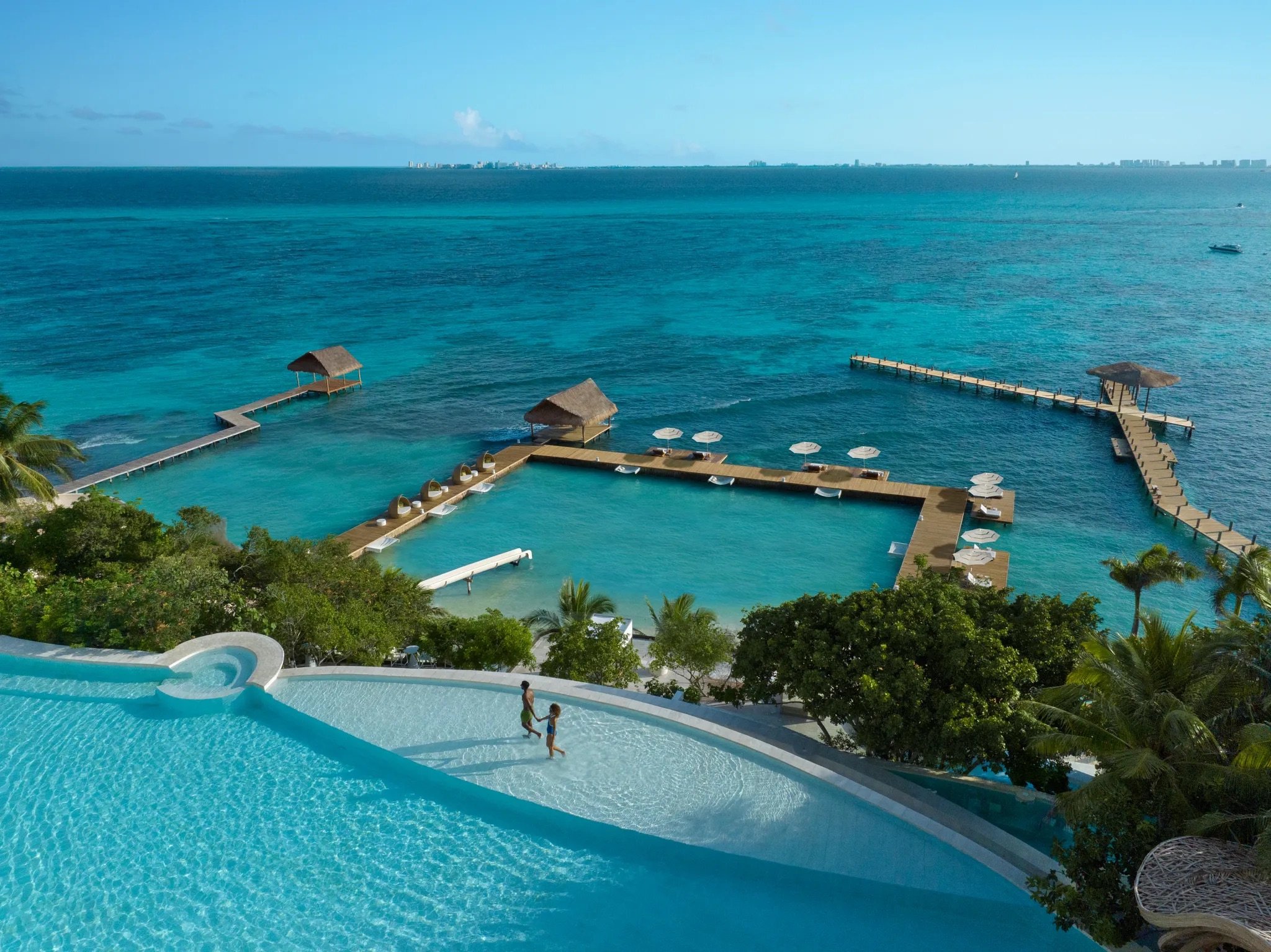 SEIIM-EXT-InfinityPool-Aerial-2A-CB.jpeg