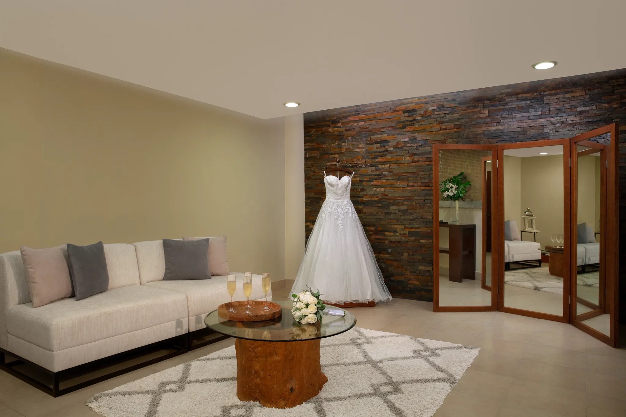 SEACZ-WED-BridalSuite-4A-CB.jpeg