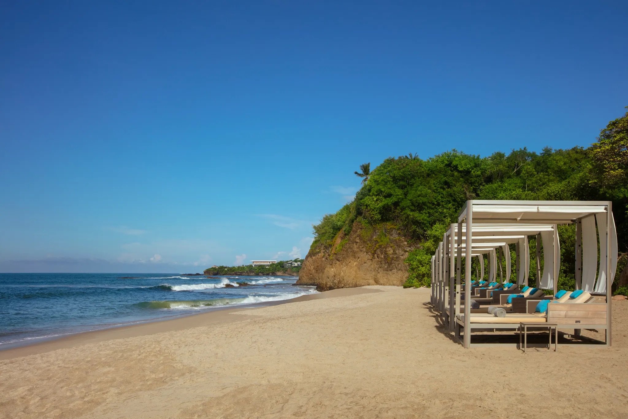 SEBMI-EXT-Beach-2A-CB.jpeg