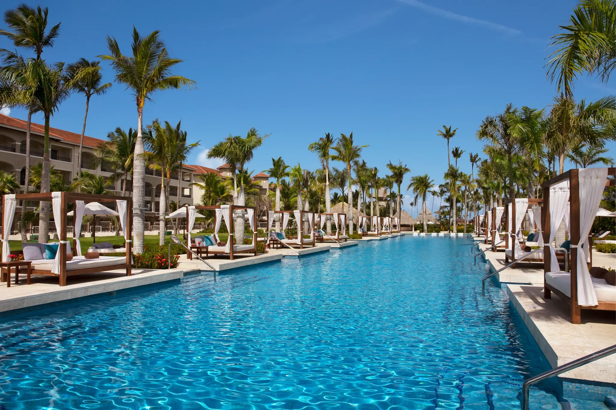 SERPC-EXT-RelaxPool-2A-CB.webp