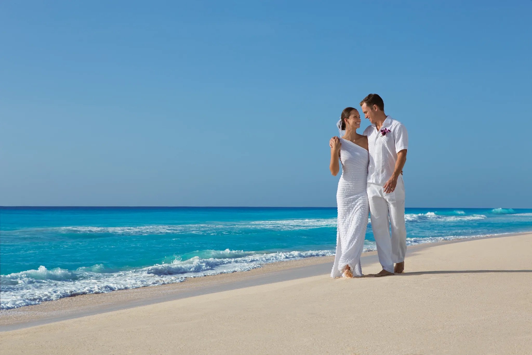 SEVCU-WED-BrideGroom-Beach2-1A-CB.jpeg