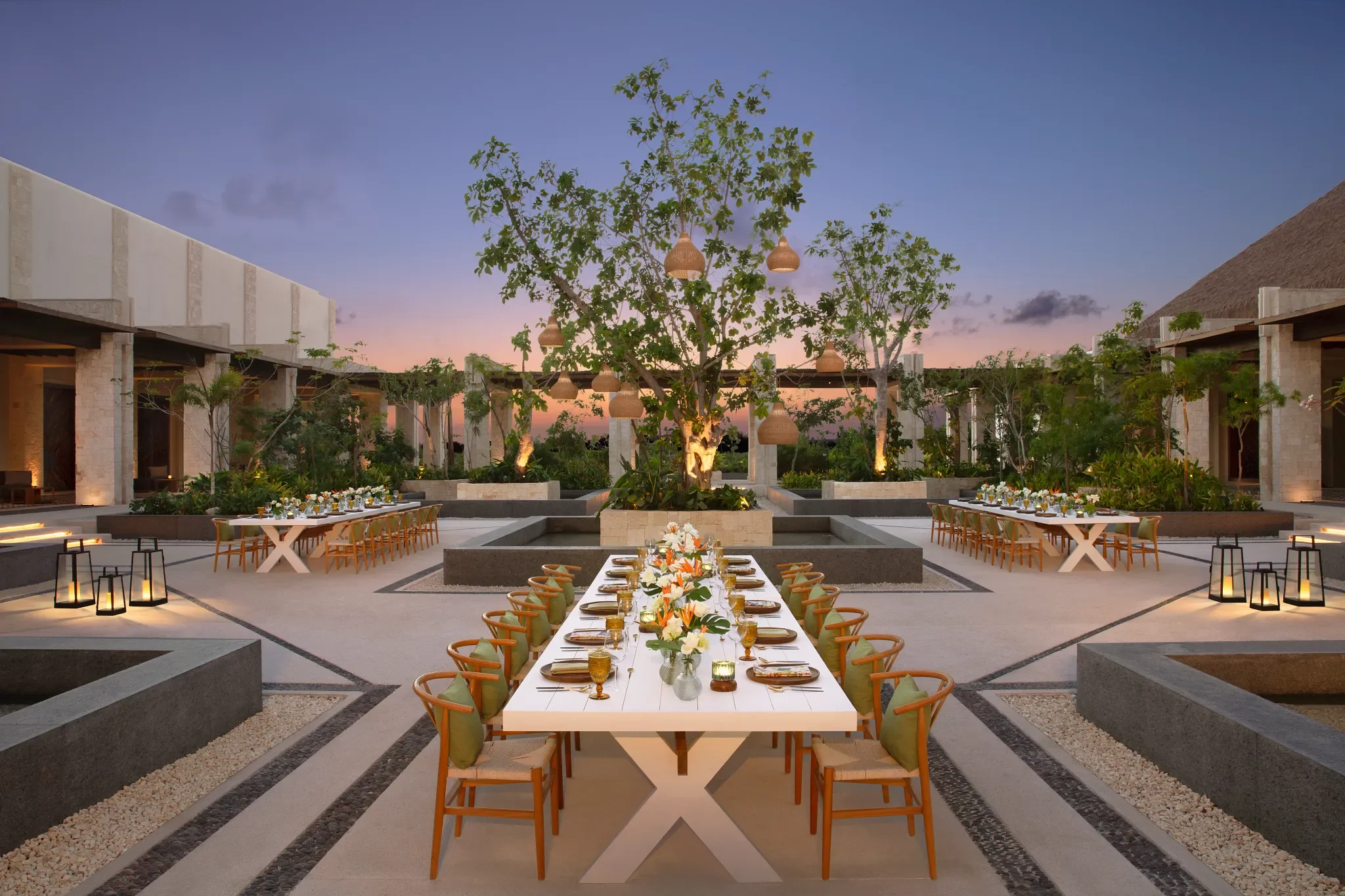 SEPBC-GRP-Reception-Courtyard-4A-CB.webp