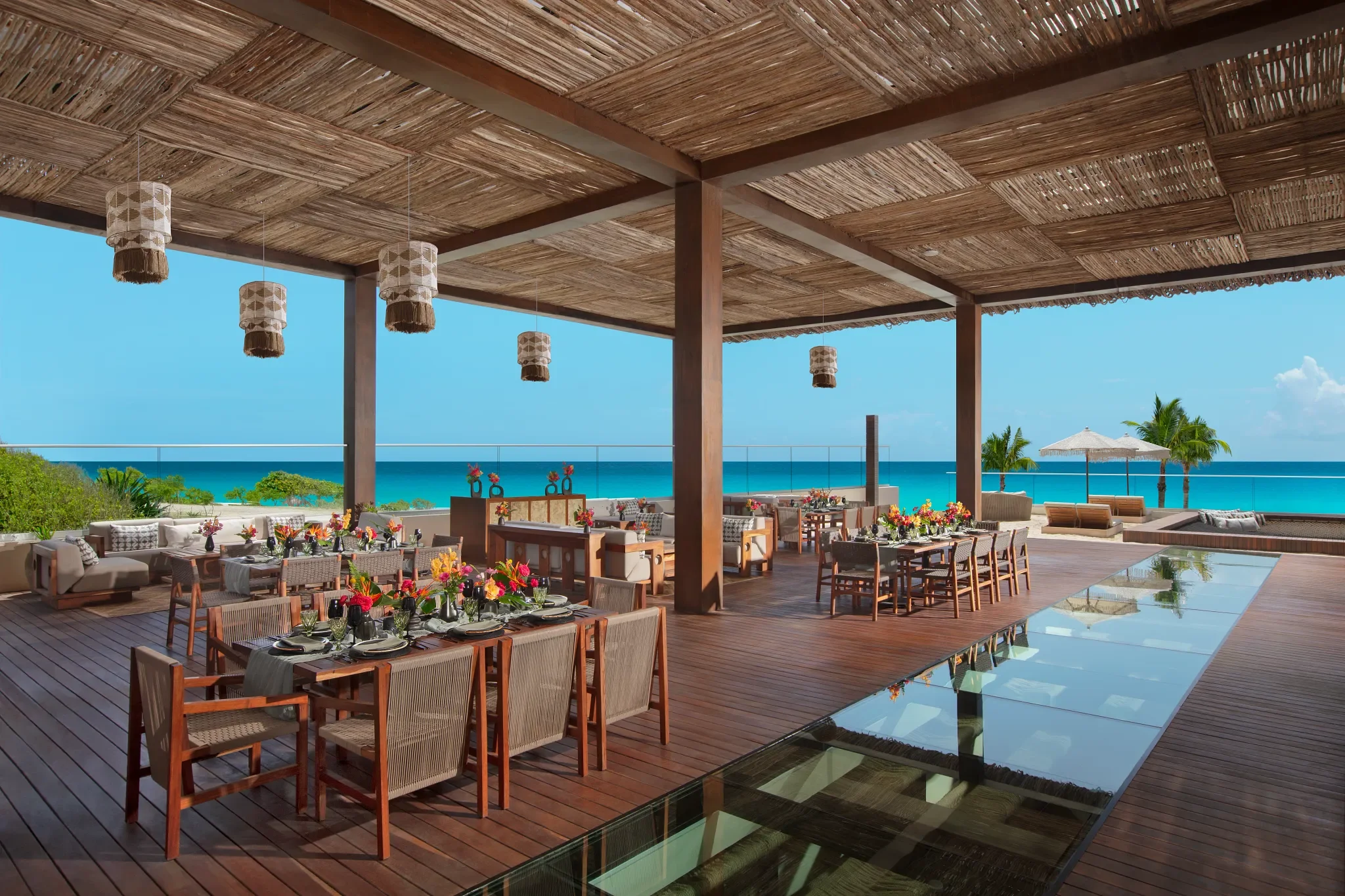 HYVGI-GRP-Gala-EnneaRestaurant-3A-CB.webp