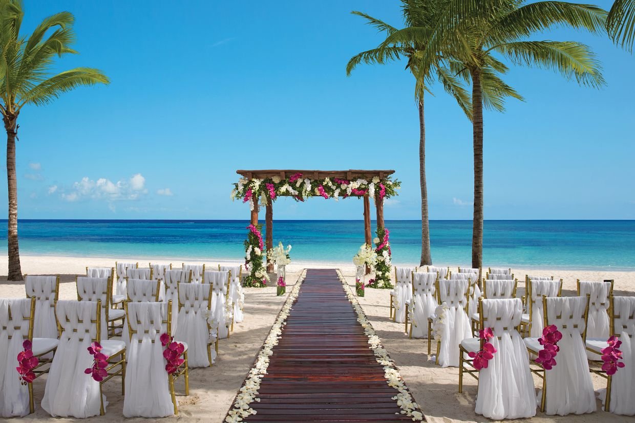 SEARM-WED-BeachGazebo-1-CB.jpeg