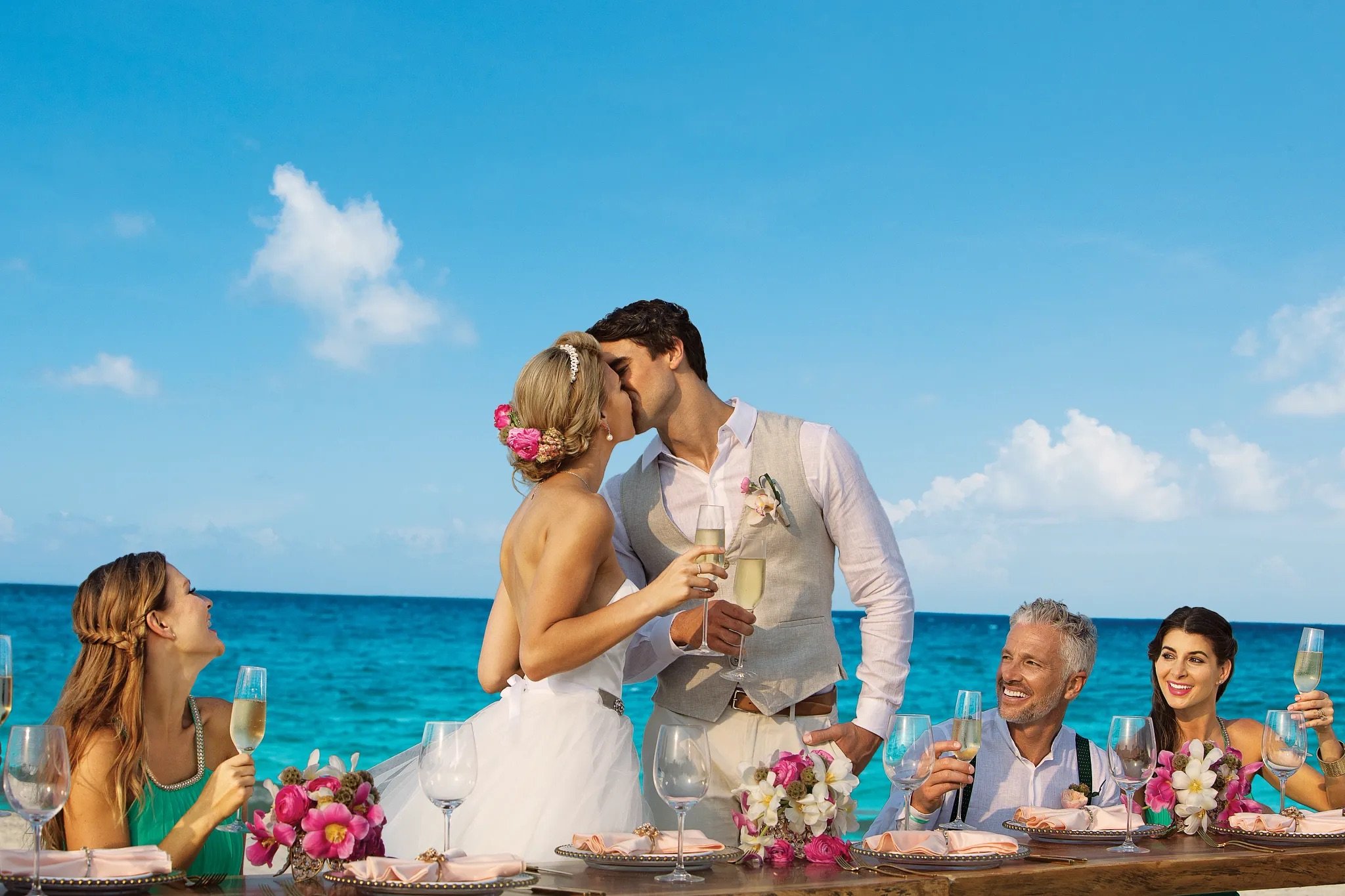 DREPM-WED-Wedding-Kiss-2B-CB.jpeg