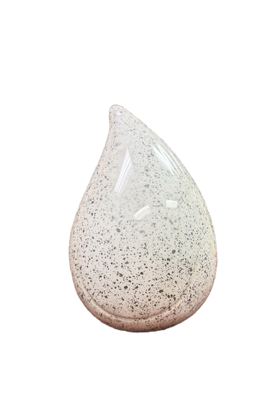 white speckled teardrop no paws.png