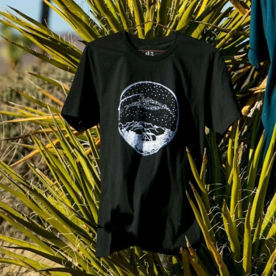 Desert Camping Glow in the Dark T-shirt - Black