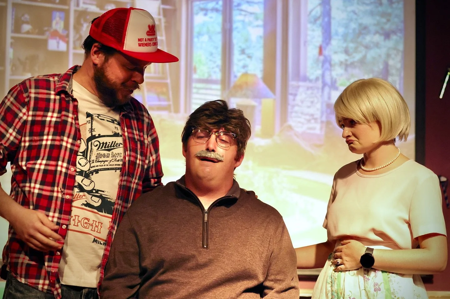 Don’t cry because it’s Monday… Smile because Varietyville Dies Hard THIS Thursday!! 8pm at the @laconnectiontheatre in beautiful downtown Burbank!
📸: @williamaphotos
#varietyshow #burbank #comedy #losangeles #theatre