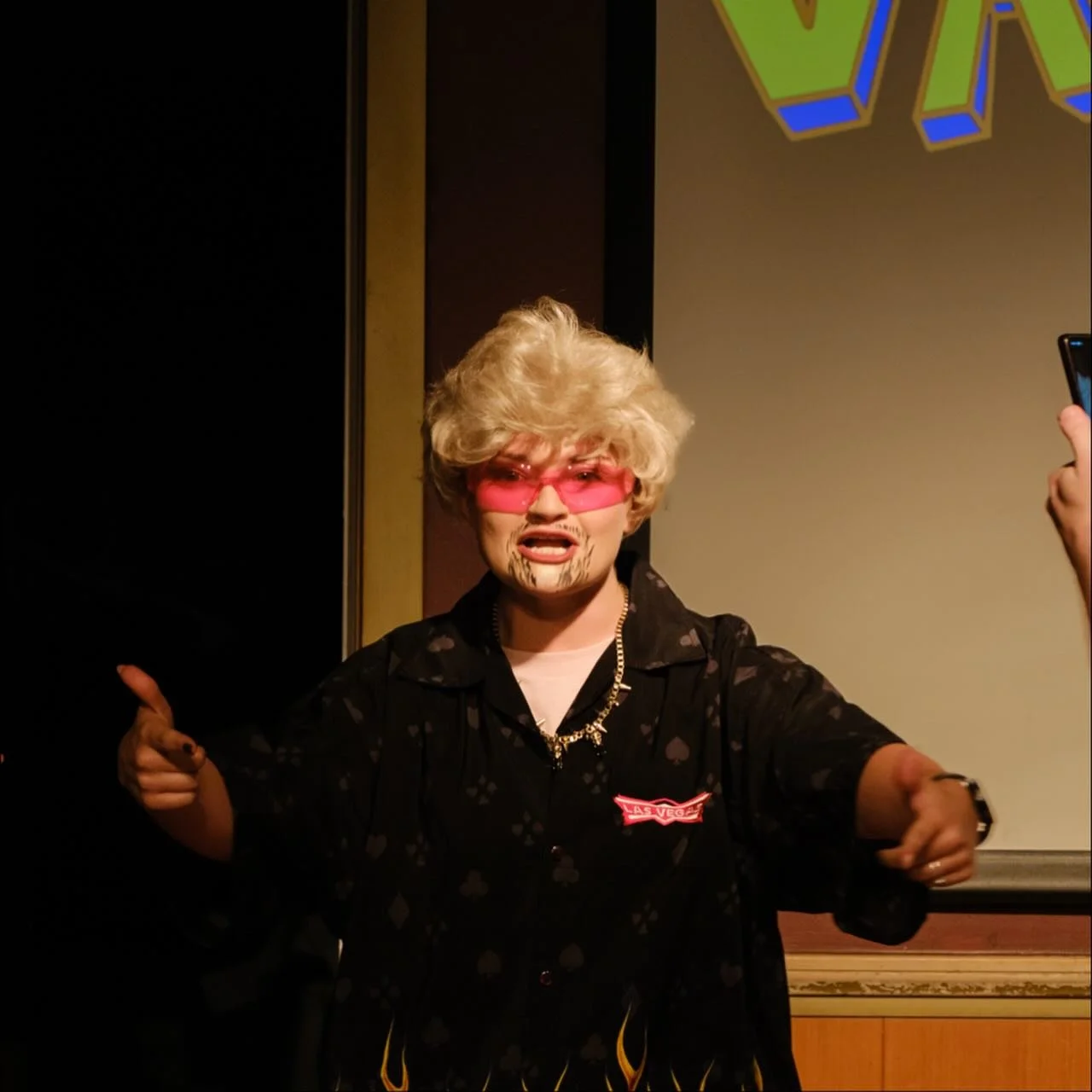 Do you wear wigs? 💈 

📸 : @williamaphotos , @adamk7861 , @natalia13reagan 

#varietyshow #losangeles #theater #comedy #sketchcomedy