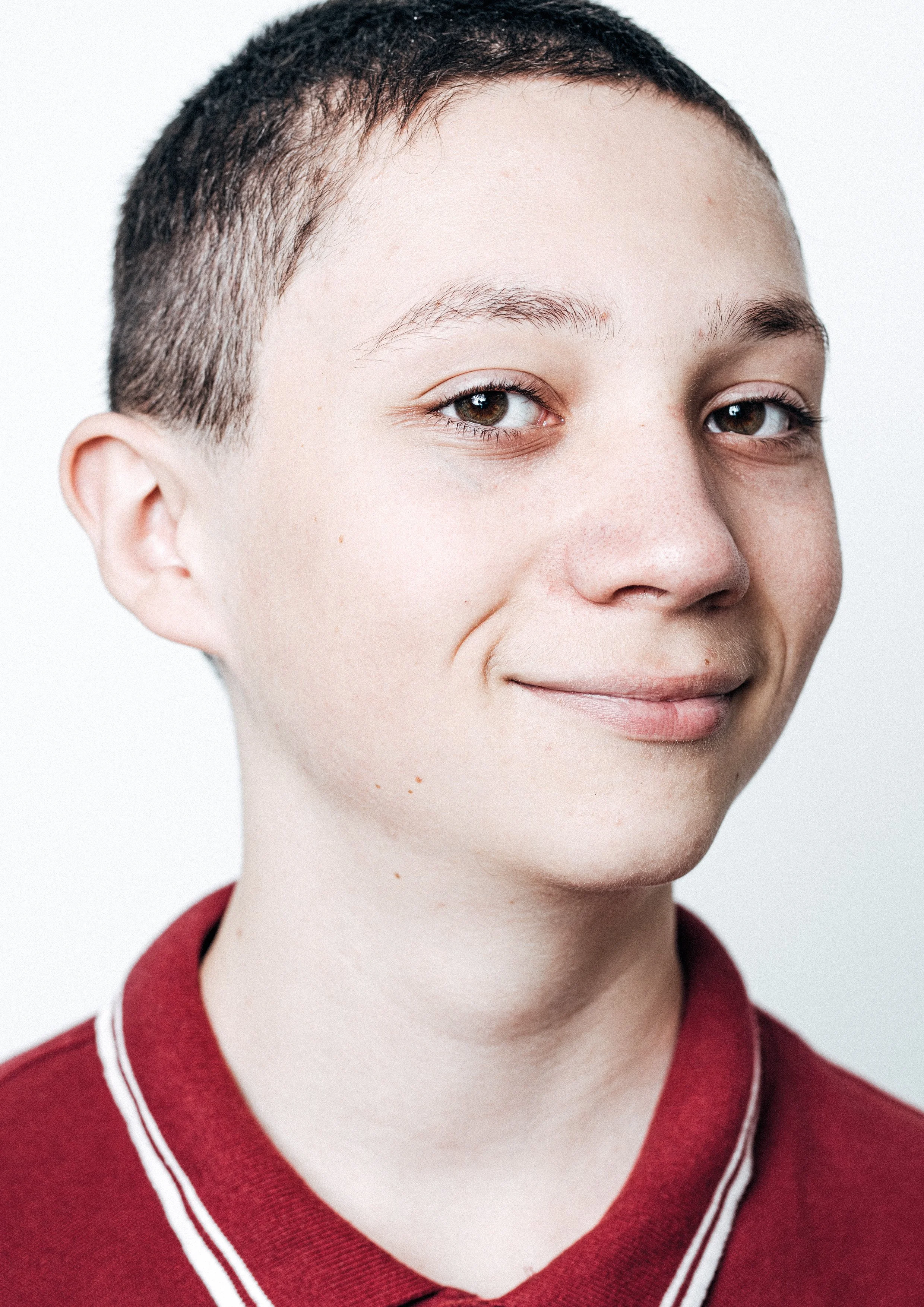 BOB - Darwin Portrait Close