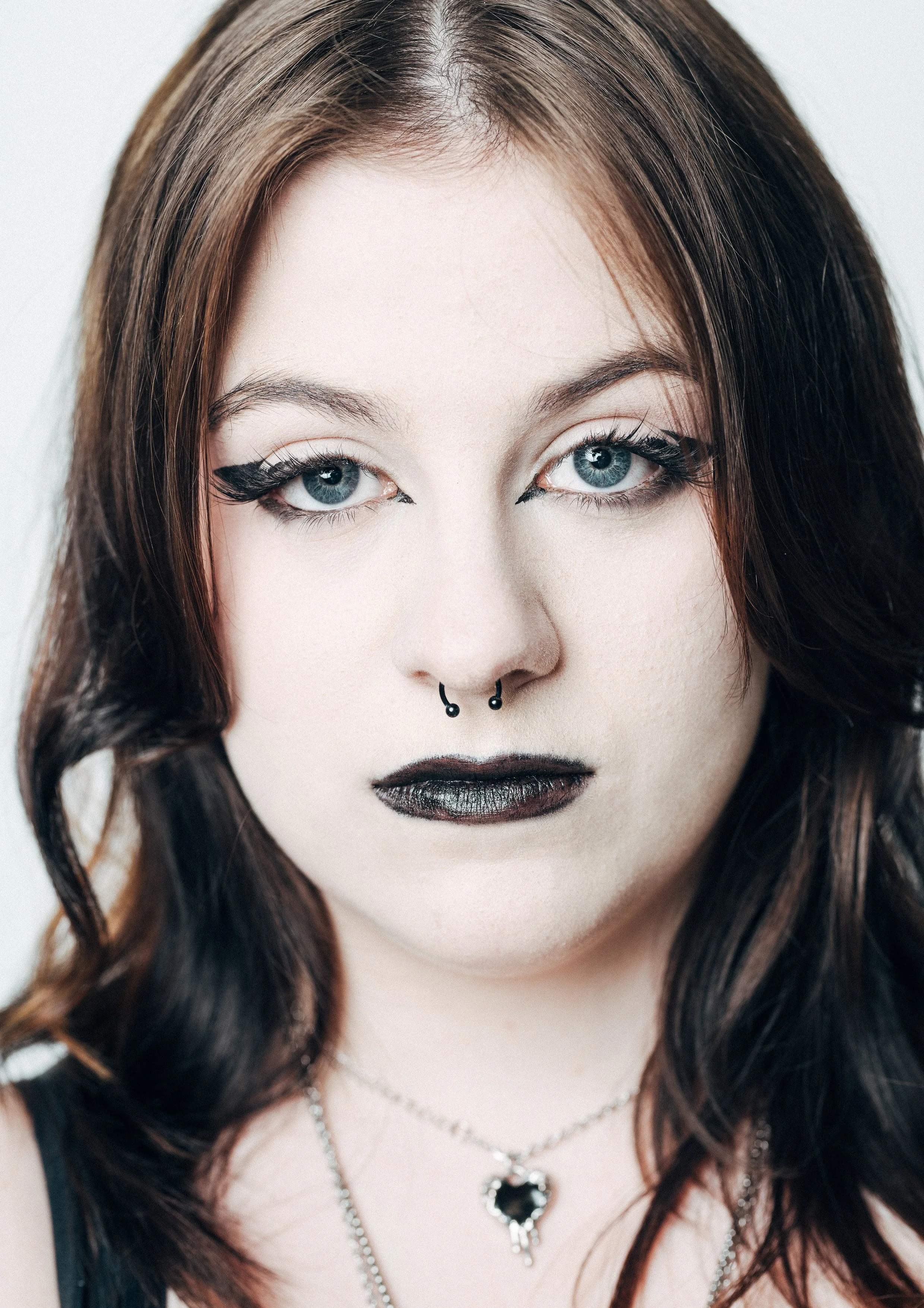 BOB - Stina Portrait Close