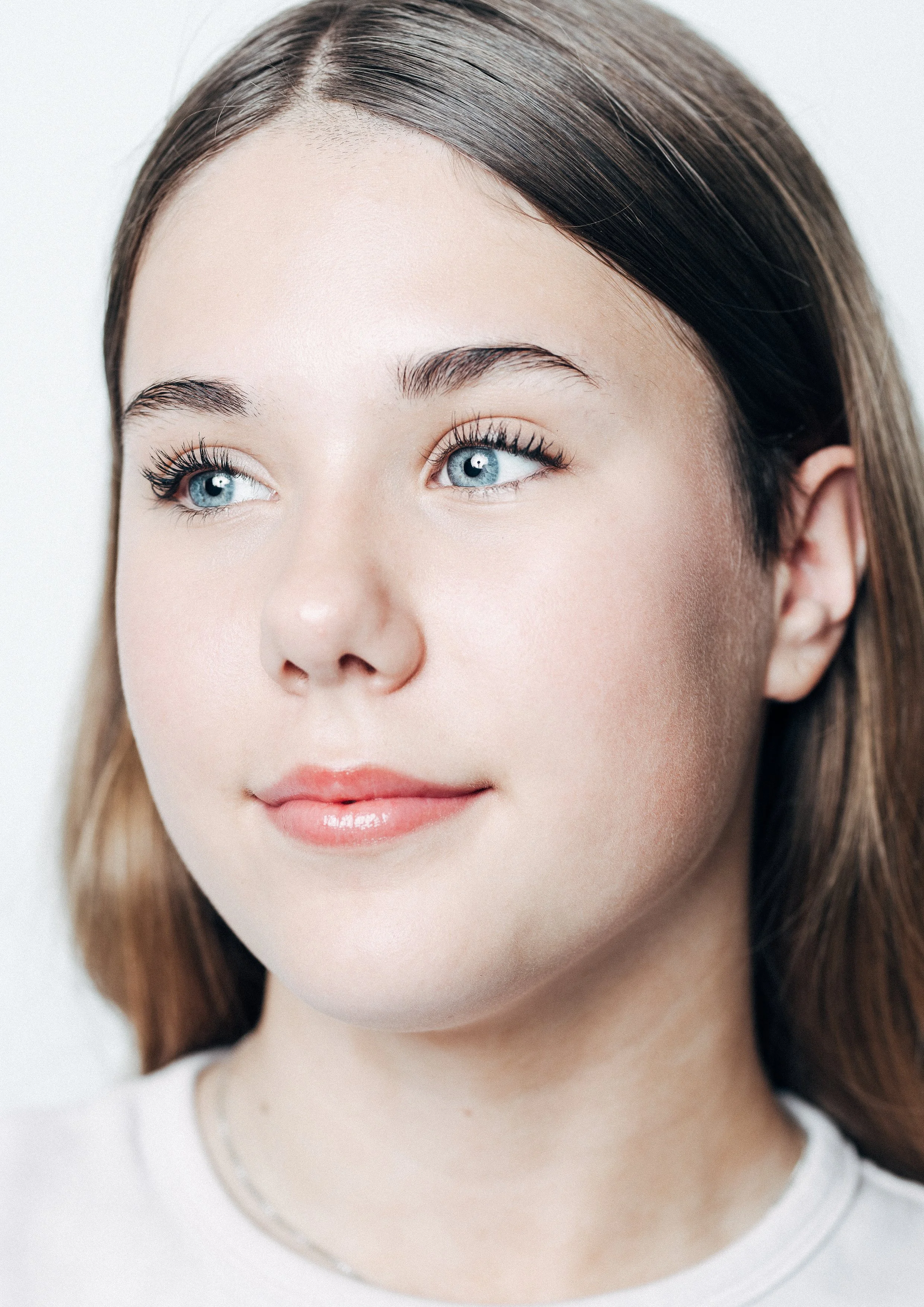 BOB - Hanna Portrait Close