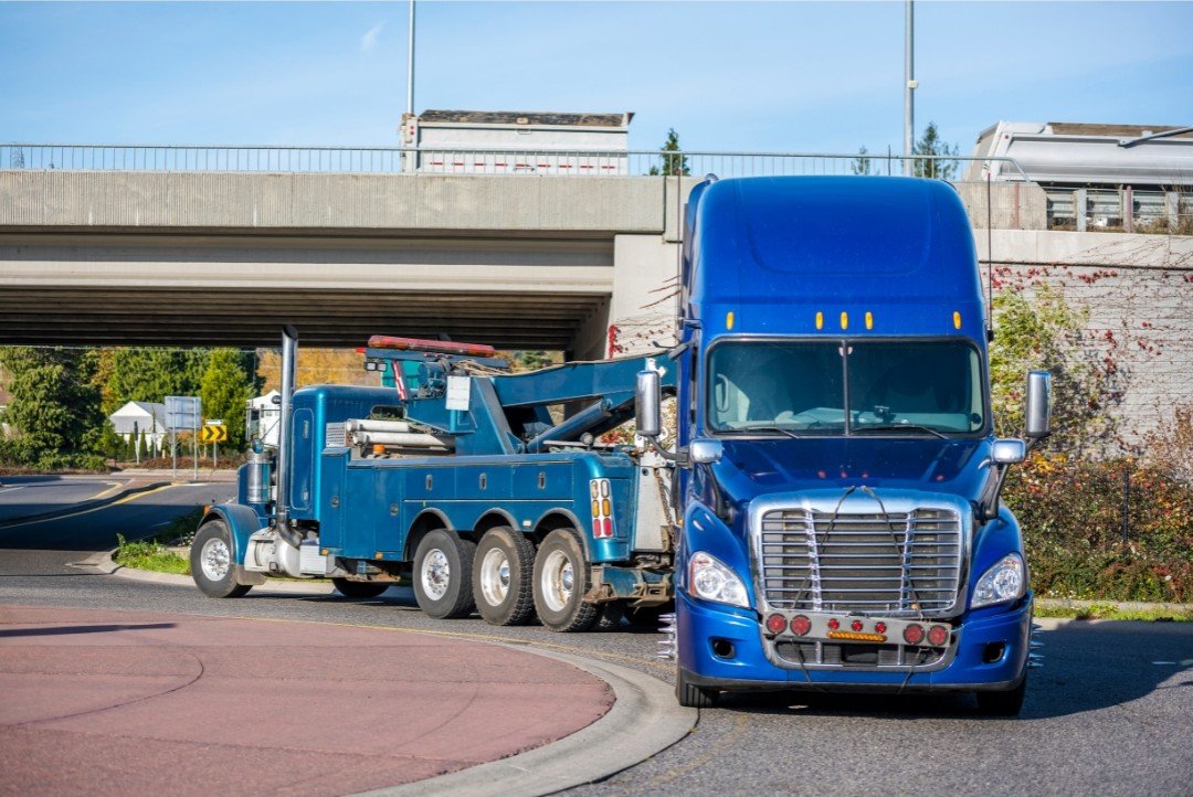 How to Handle a Breakdown Safely on the Highway: Step-by-Step Guide&nbsp;