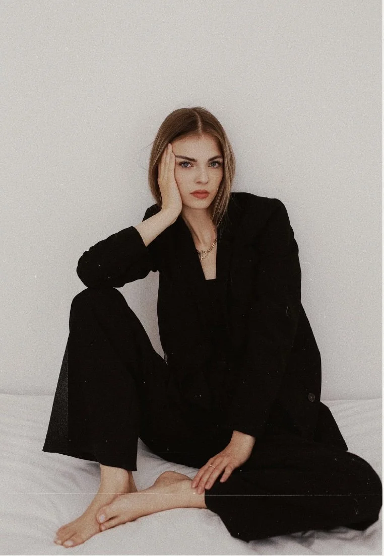 Tessa B.