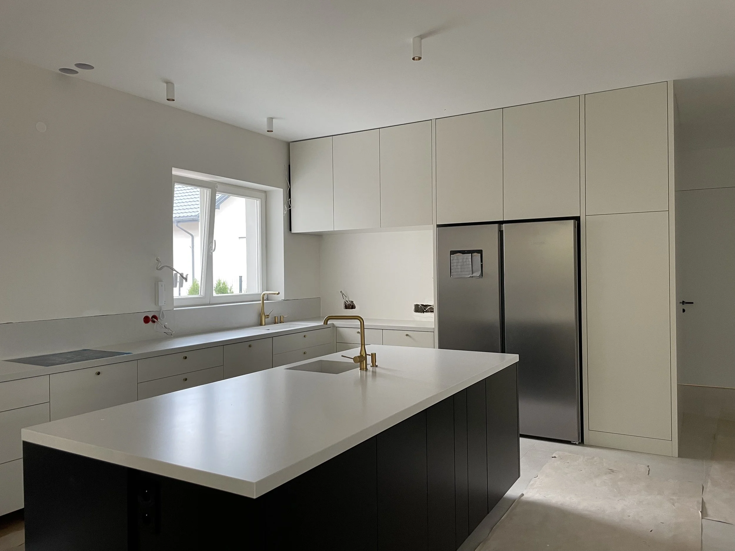 #jasna kuchnia #projekt kuchni na miarę #projekt blatów na wymiar #projektowanie wnętrz domów #projektant wnetrz premium #wnętrza japandi #interiordesign #interior #interiordesigner #interiordecor #interiorstyling #interiorinspo #interiorinspiration 