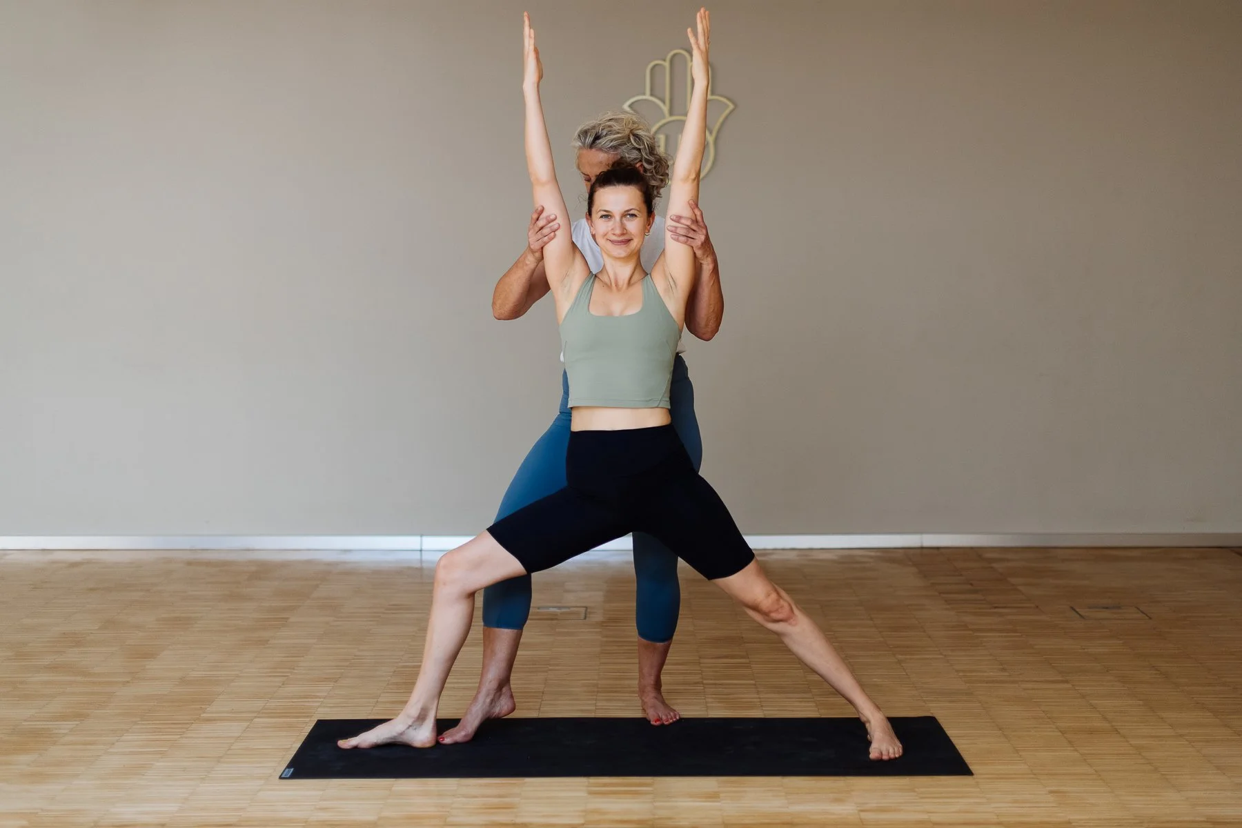 Hands-On Assists &amp; Adjustments (22h)