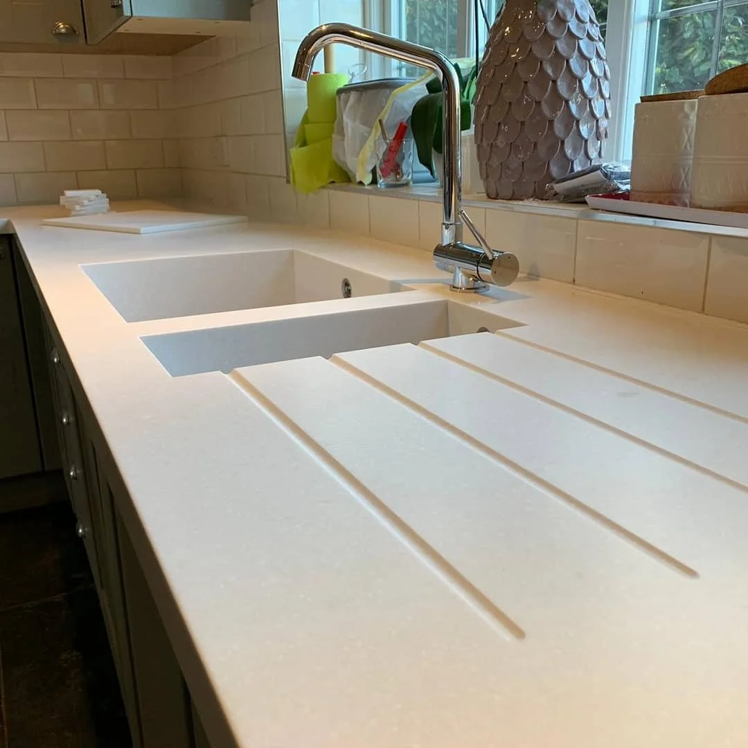 How to Choose the Perfect Kitchen Design: Bespoke Cabinetry, Layout Tips, and Functional Additions