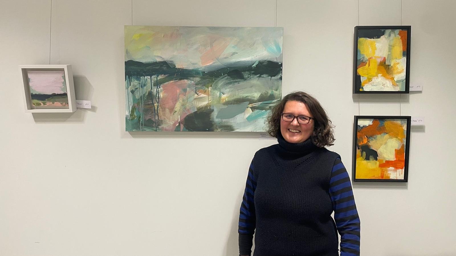 ✨ Joy Gosney has taken over the studio ✨

With a background in illustration, Joy began painting during lockdown in 2021. She creates abstract landscapes with a focus on beautiful colour combinations. Joy&rsquo;s work has made it into the Royal Academ