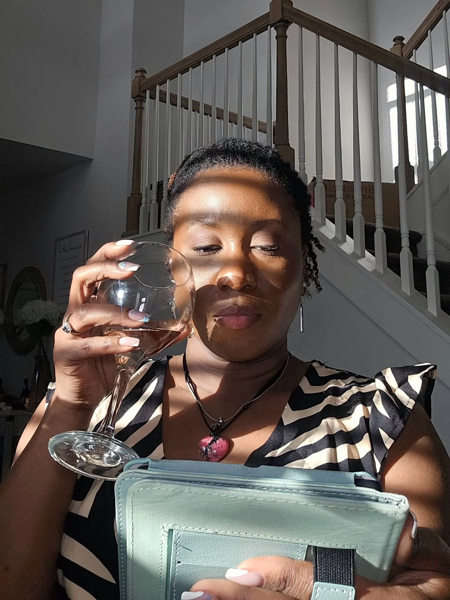 Living the life I created... No longer in survival mode.
#SelfCare #selfworth #traumahealing #bestlife #kindle