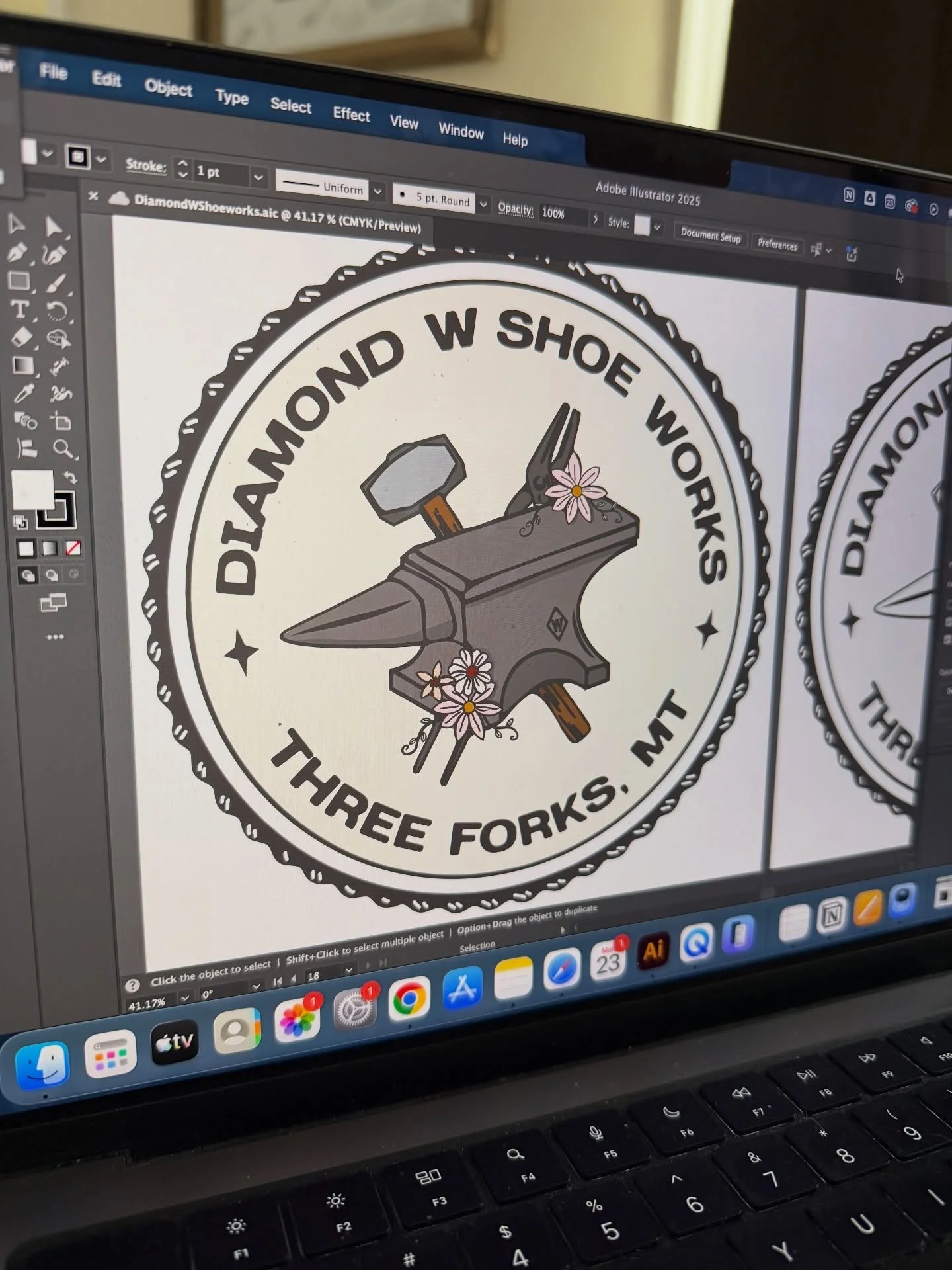 Love when I get to explore my creative side with branding or elements for a brand! 

I&rsquo;ve worked with @diamondwshoeworks since the beginning and bringing this to life for her was so fun 🌷

#wildhorsecreativemt #graphicartist #graphicdesign #br