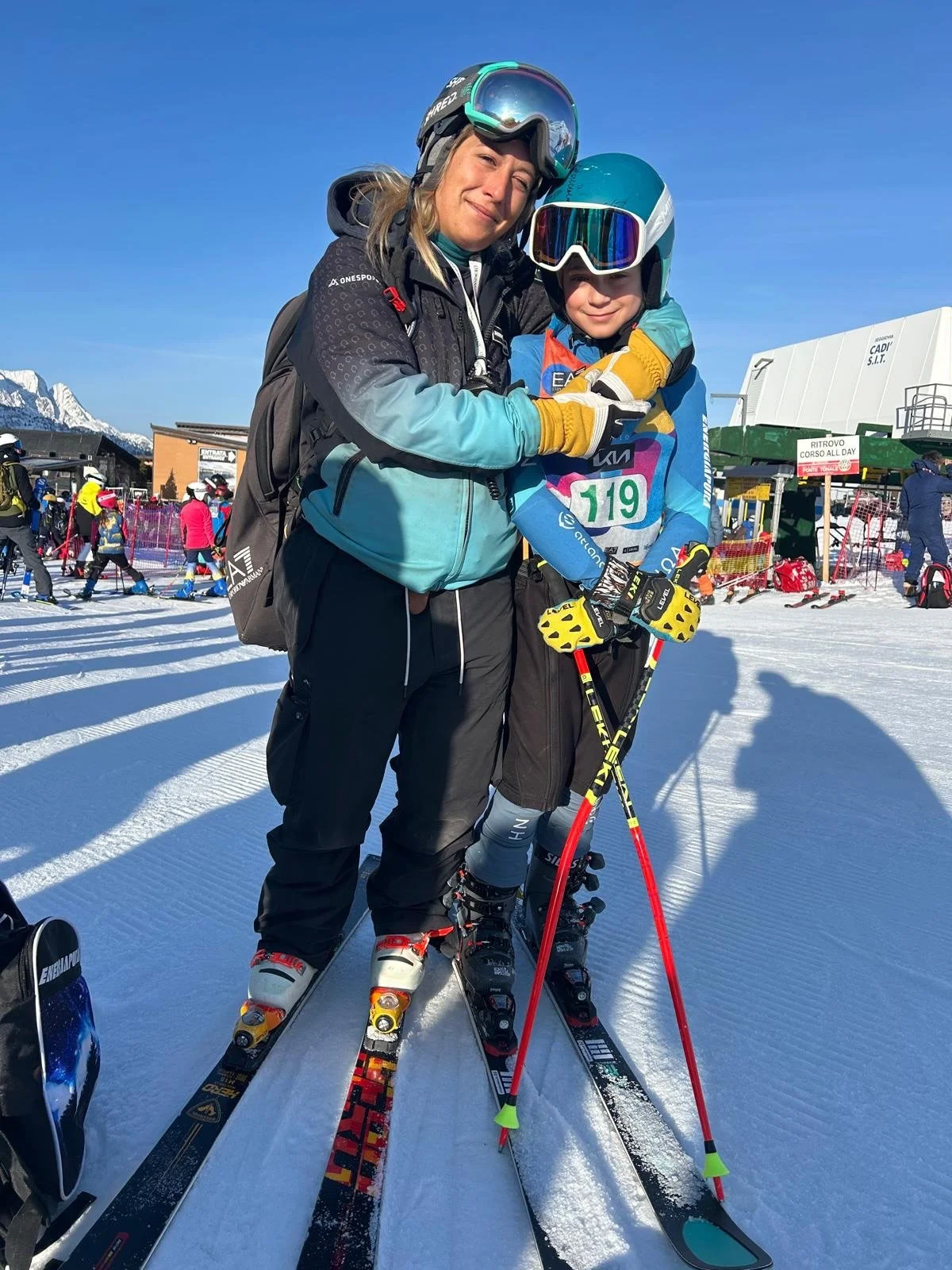 Finale Nazionale GP Giovanissimi 🇮🇹🎿 
Vittoria e la sua coach, Sara, al Passo del Tonale! 

In mezzo ai migliori d&rsquo;Italia, Vittoria Tassile c&rsquo;&egrave; 😍
16&ordf; alla Finale Nazionale al Passo del Tonale: un risultato bellissimo, cost