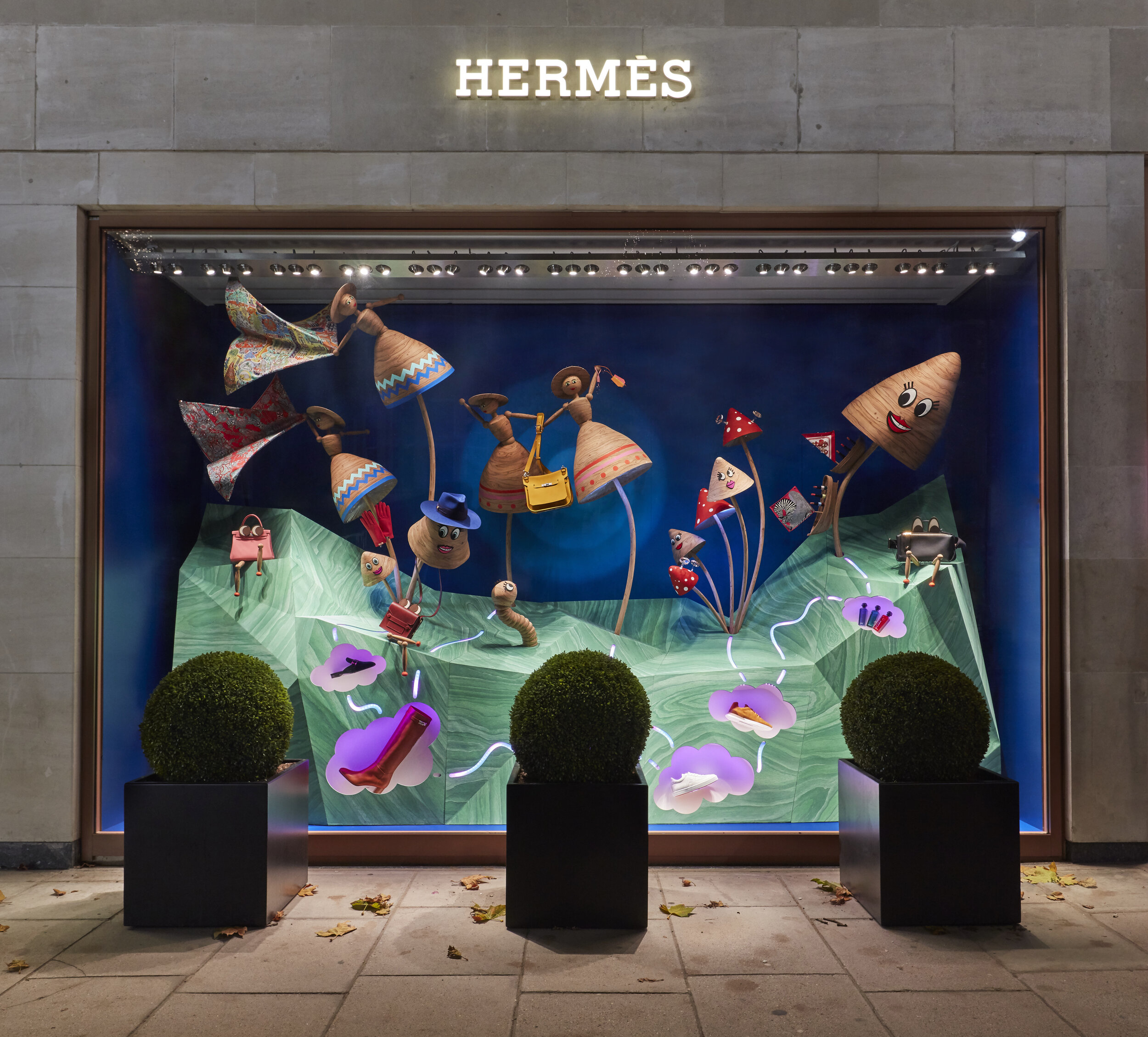 Hermes Christmas 2020 Window Display
