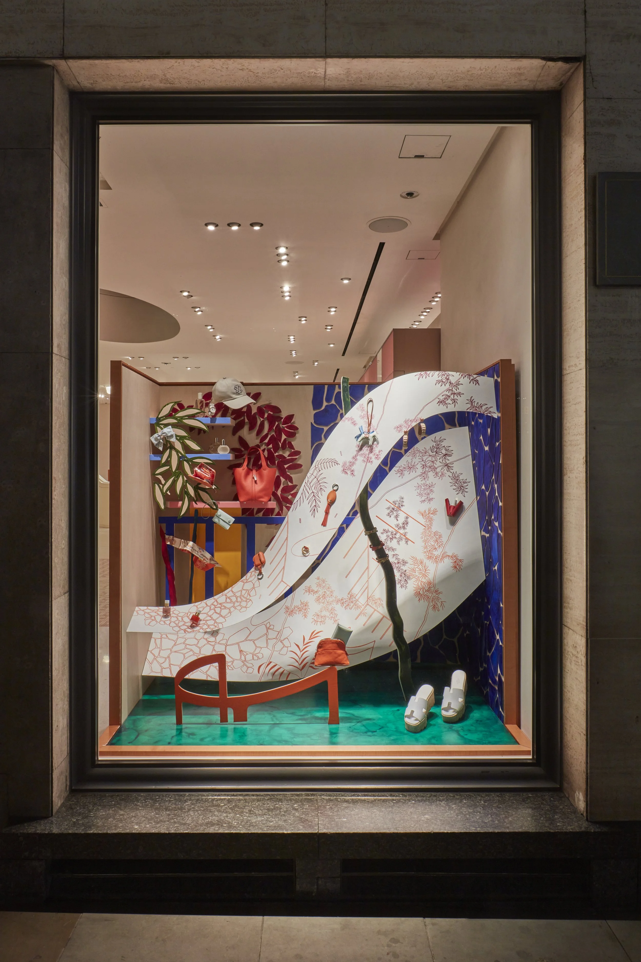 Images of the Hermès “Internal Landscapes” window installations, designed by Charlotte Keates and built by our team. These stepped-back shots show the full sculptural displays installed across London and Dublin, highlighting our work in luxury retail