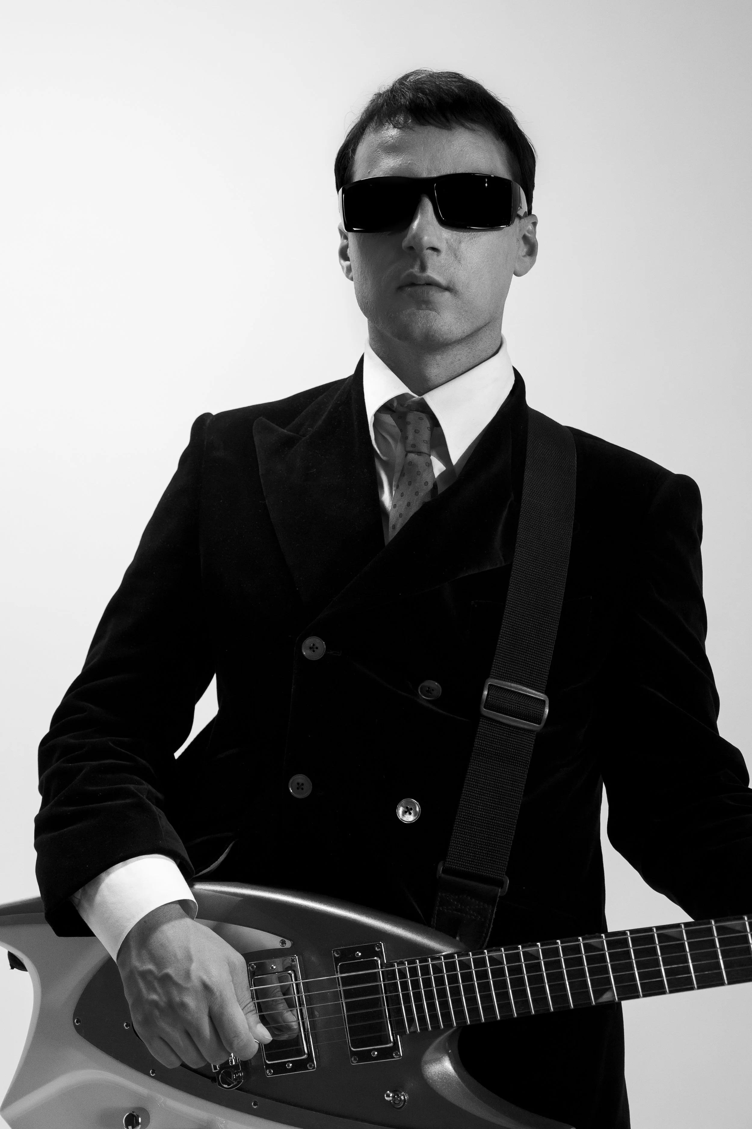 SACHA GOTH - PROMOTIONAL CAMPAGN