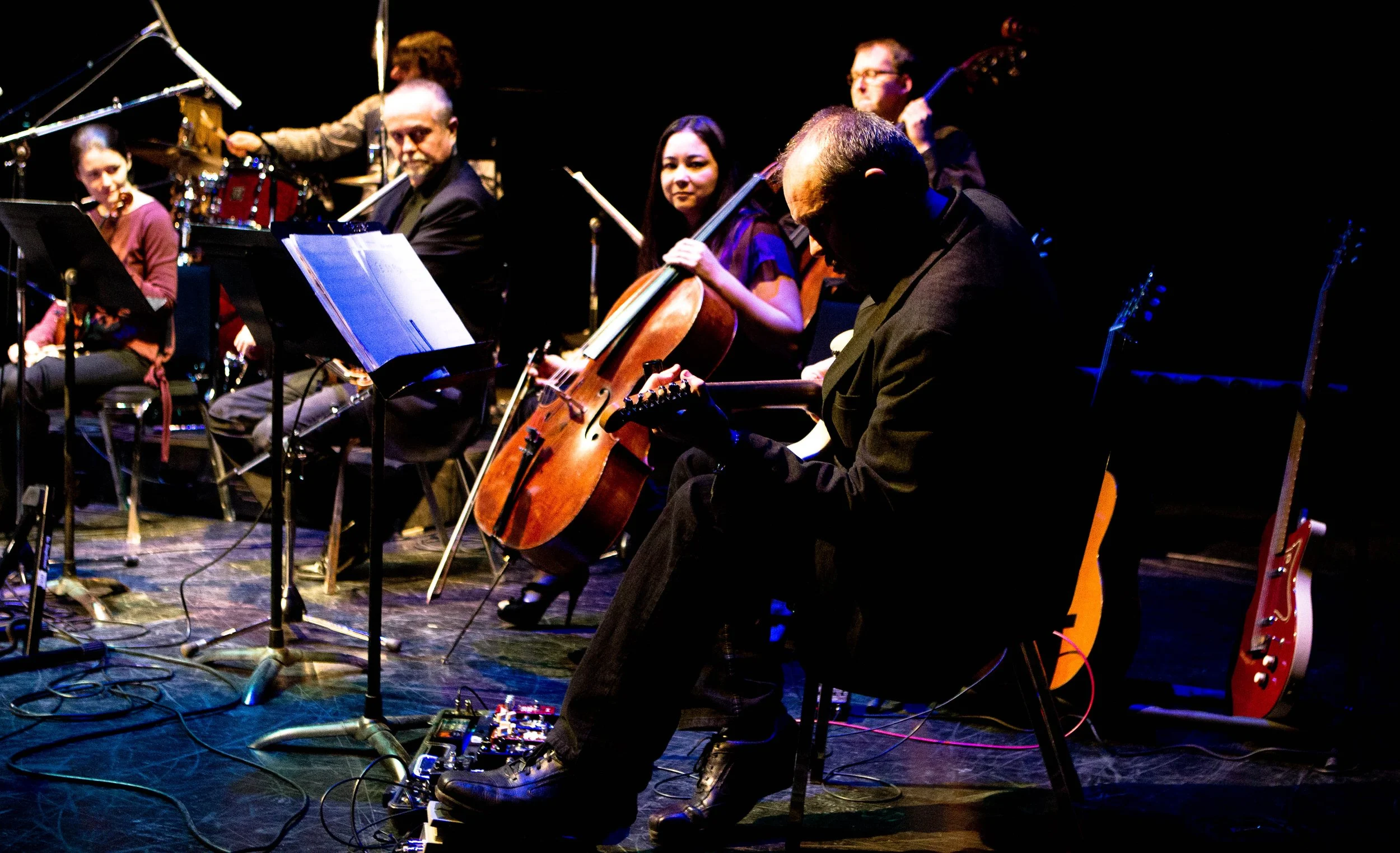  From left to right: Veronique Mathieu, Davide Direnzo, Douglas Perry, Rachel Mercer, Andrew Downing, Tony Zorzi Photo by John Lauener 