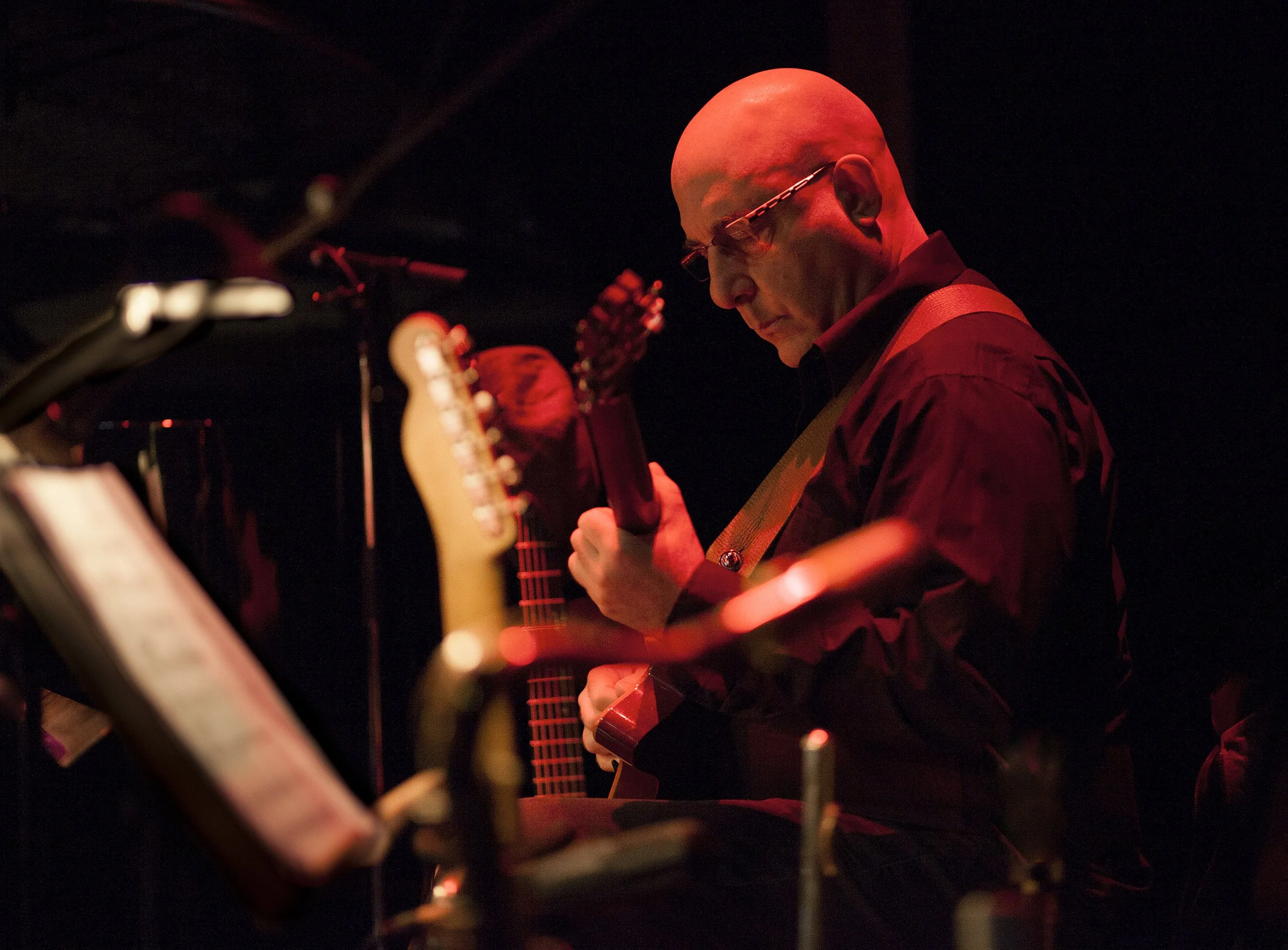  Rob Piltch Photo by John Lauener 