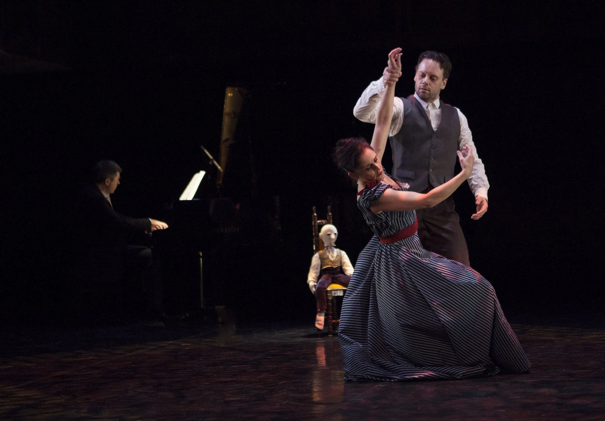  From left to right: Laurence Lemieux, Louis Laberge-Côté Photo by John Lauener 