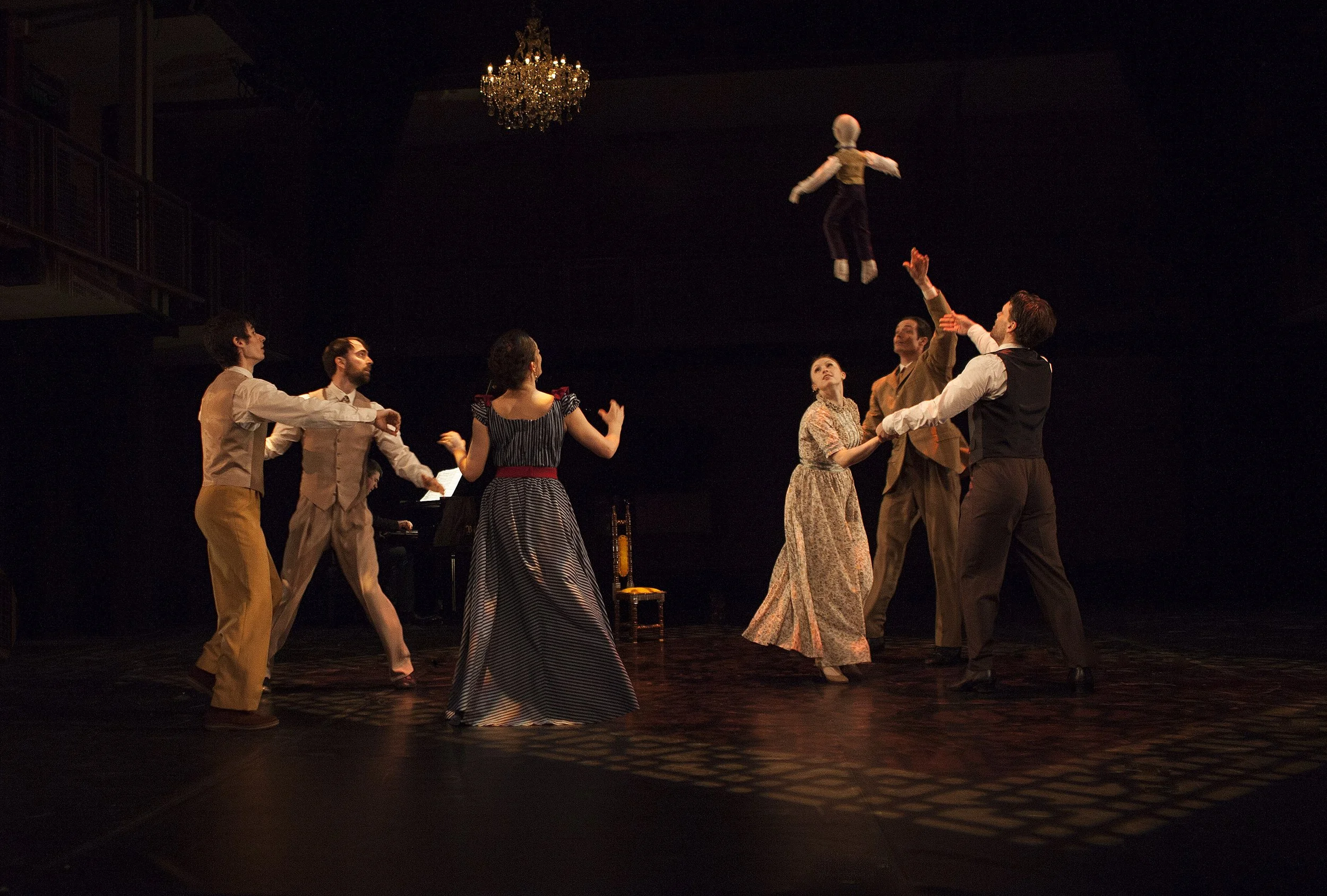  From left to right: Tyler Gledhill, Luke Garwood, Laurence Lemieux, Victoria Mehaffy, Louis Laberge-Cote, Evelyn Hart Photo by John Lauener 