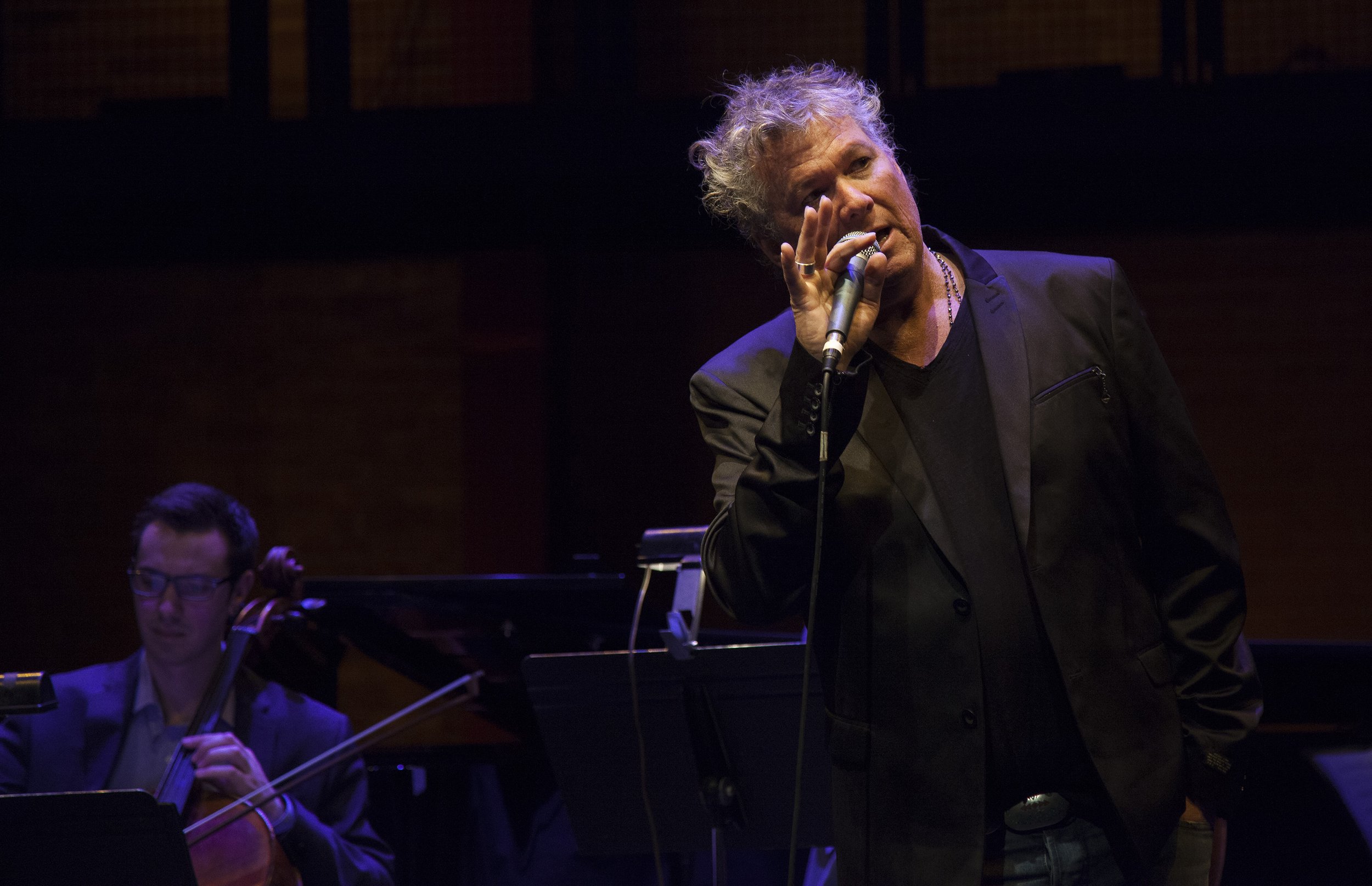  Gregory Hoskins Photo by John Lauener 