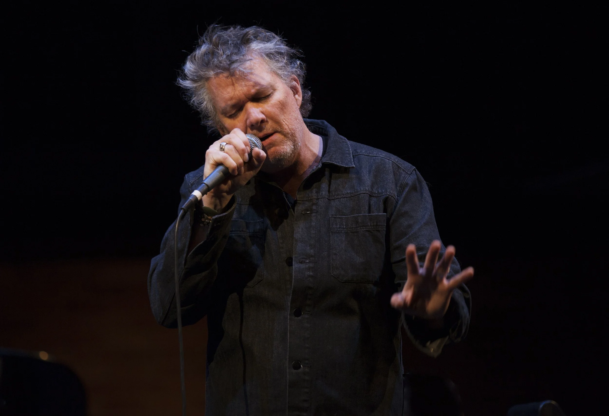  Gregory Hoskins Photo by John Lauener 