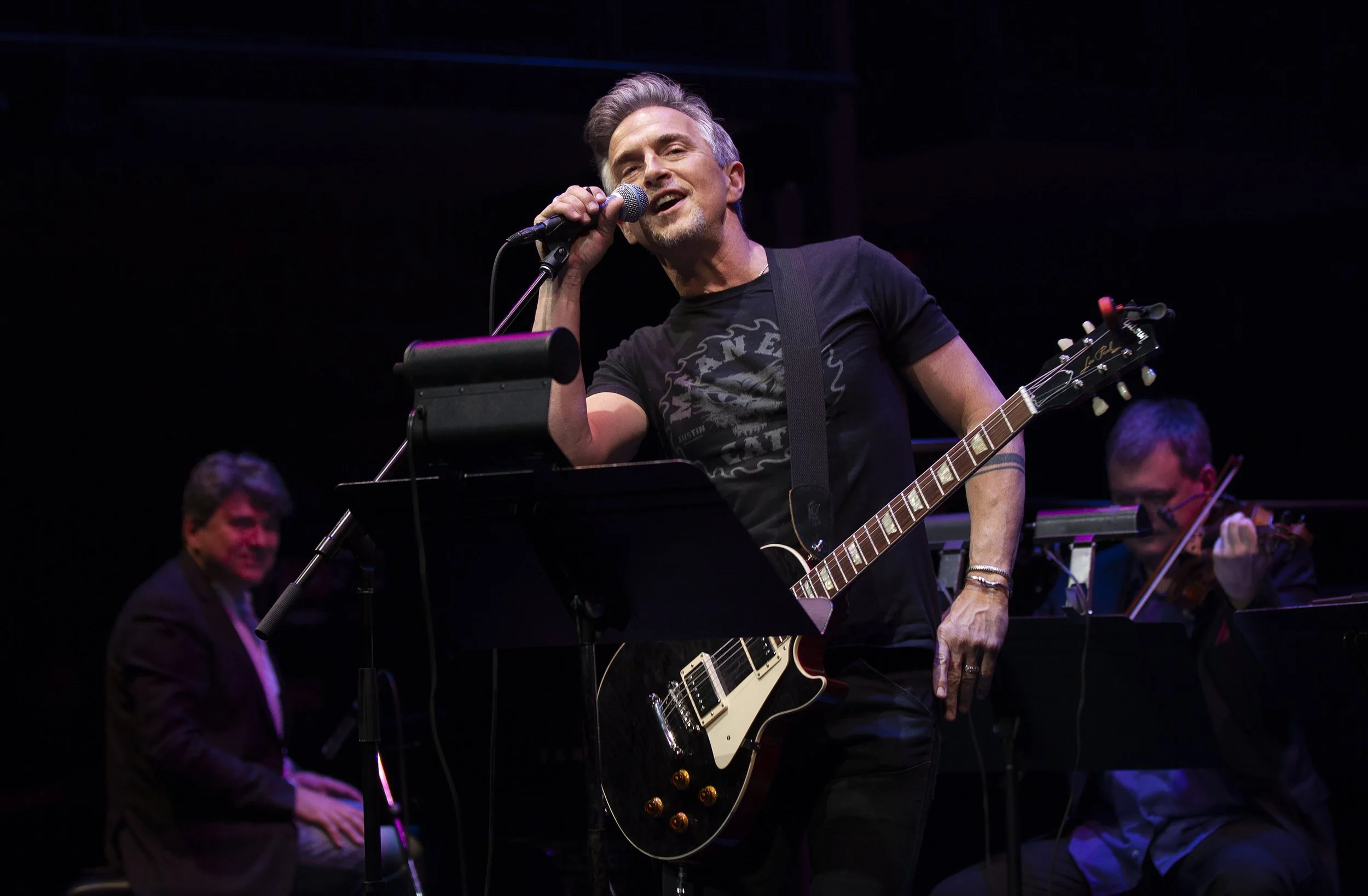  Colin James Photo by John Lauener 
