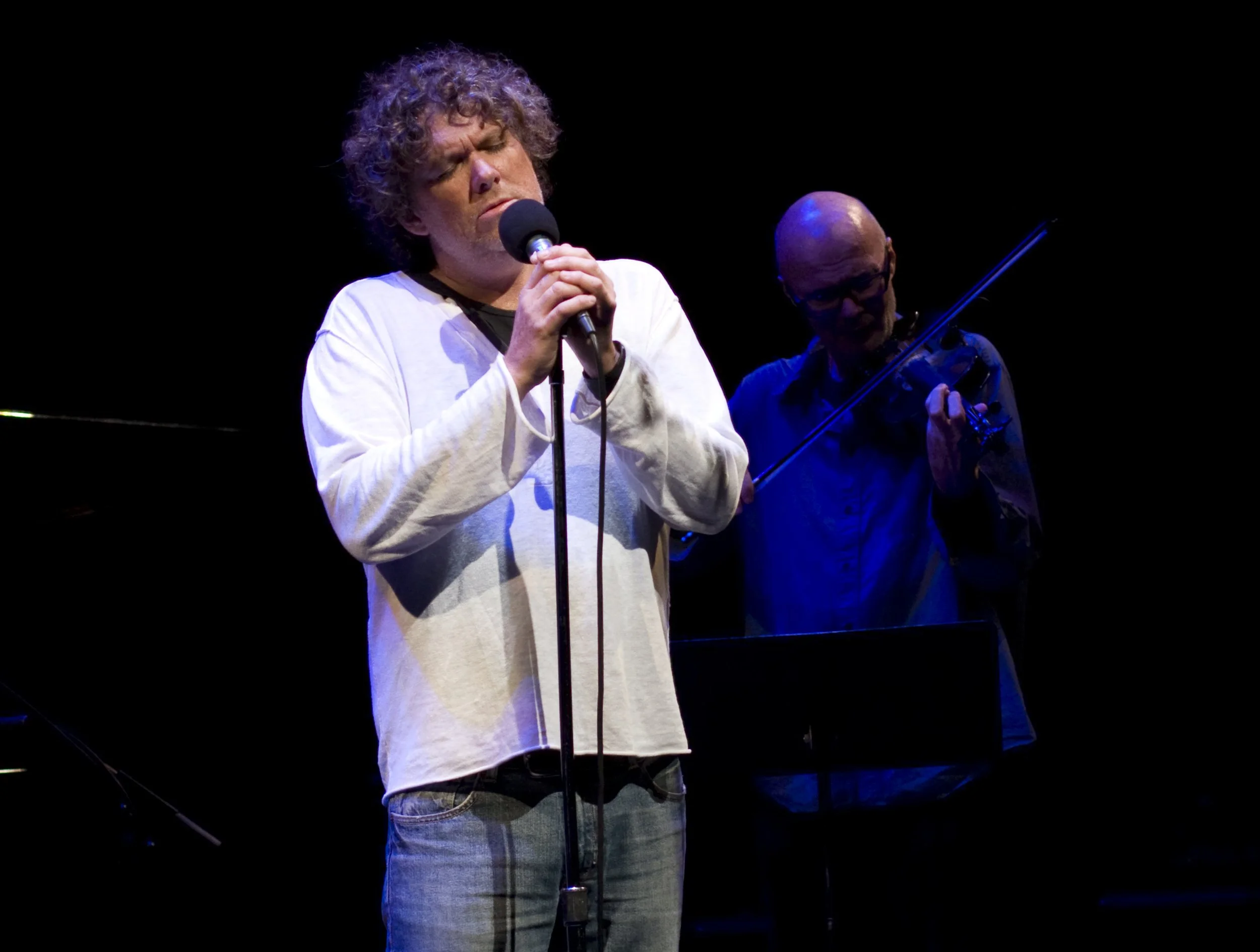  Gregory Hoskins Photo by John Lauener 