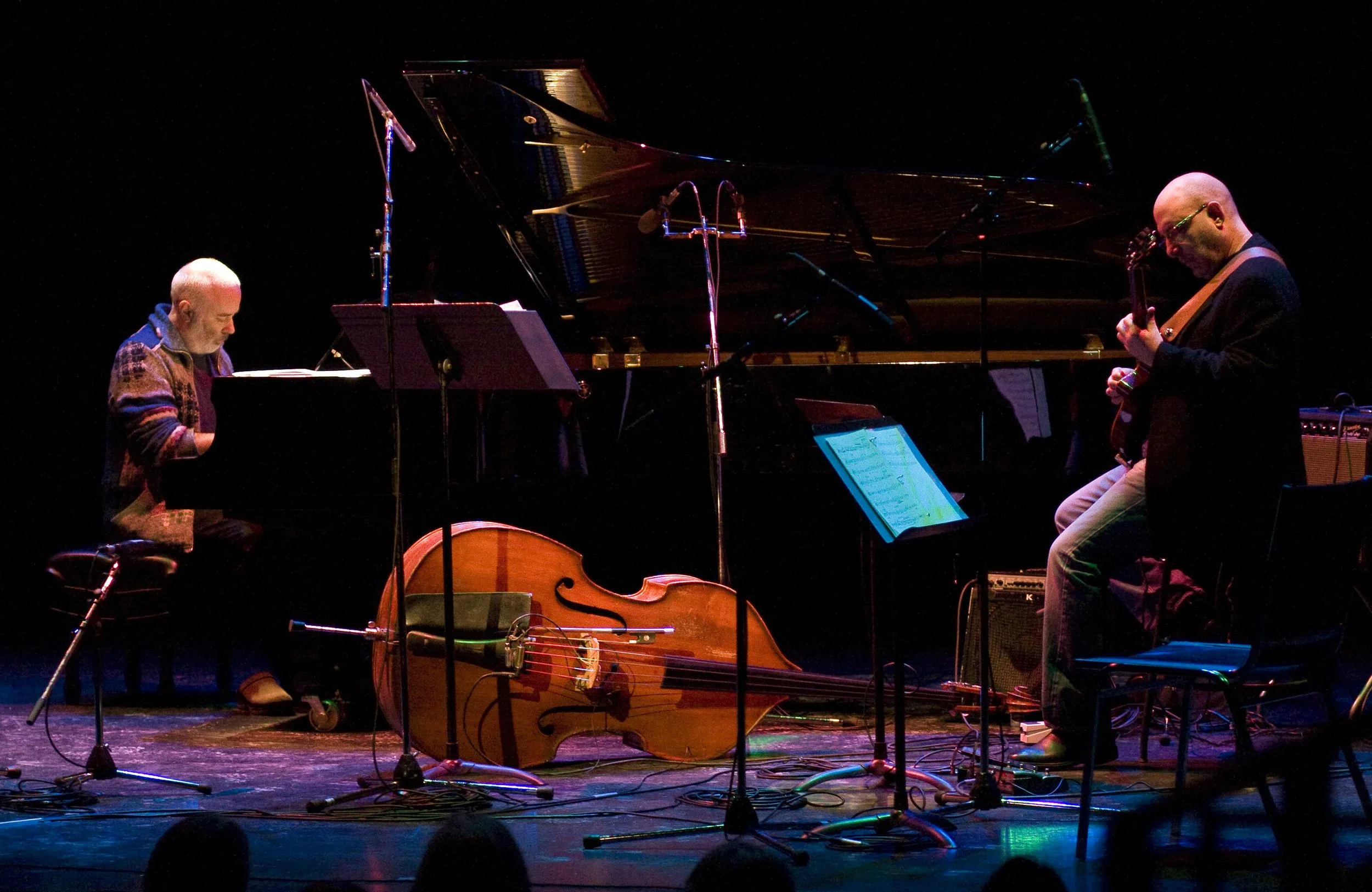  From left to right: Jonathan Goldsmith, Rob Piltch Photo by John Lauener 