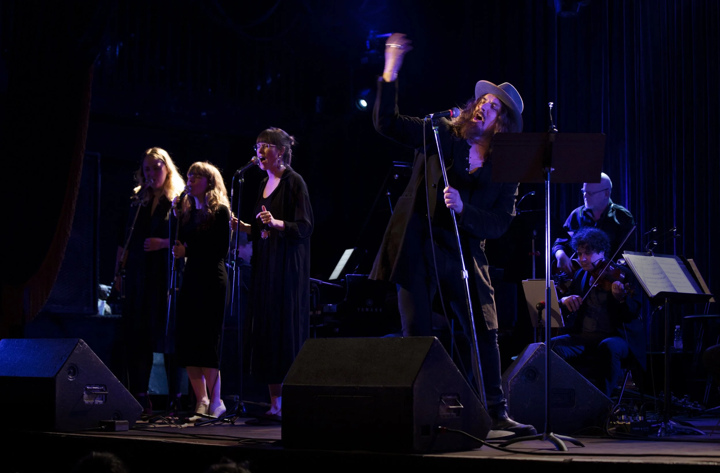  From left to right: Dorothea Paas, Felicity Williams, Robin Dann, Tom Wison, Gregory Koller, Drew Jurecka Photo by John Lauener 