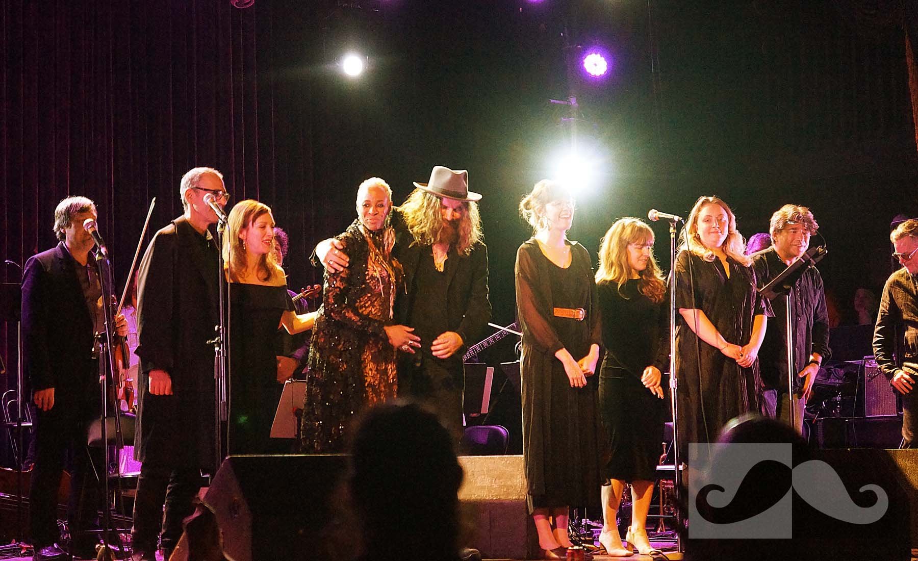  From left to right: Stephen Sitarski, Daniel Brooks, Shakura S’Aida, Tom Wilson, Robin Dann, Felicity Williams, Dorothea Paas, Andrew Burashko, Kevin Hearn Photo by John Lauener 