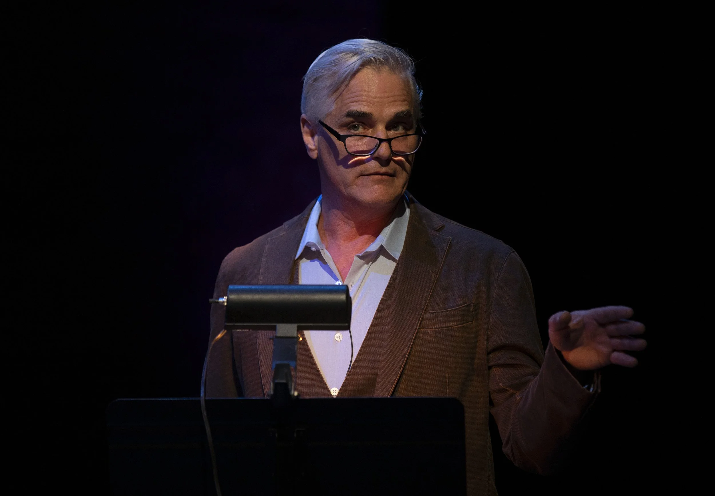  Paul Gross Photo by John Lauener 