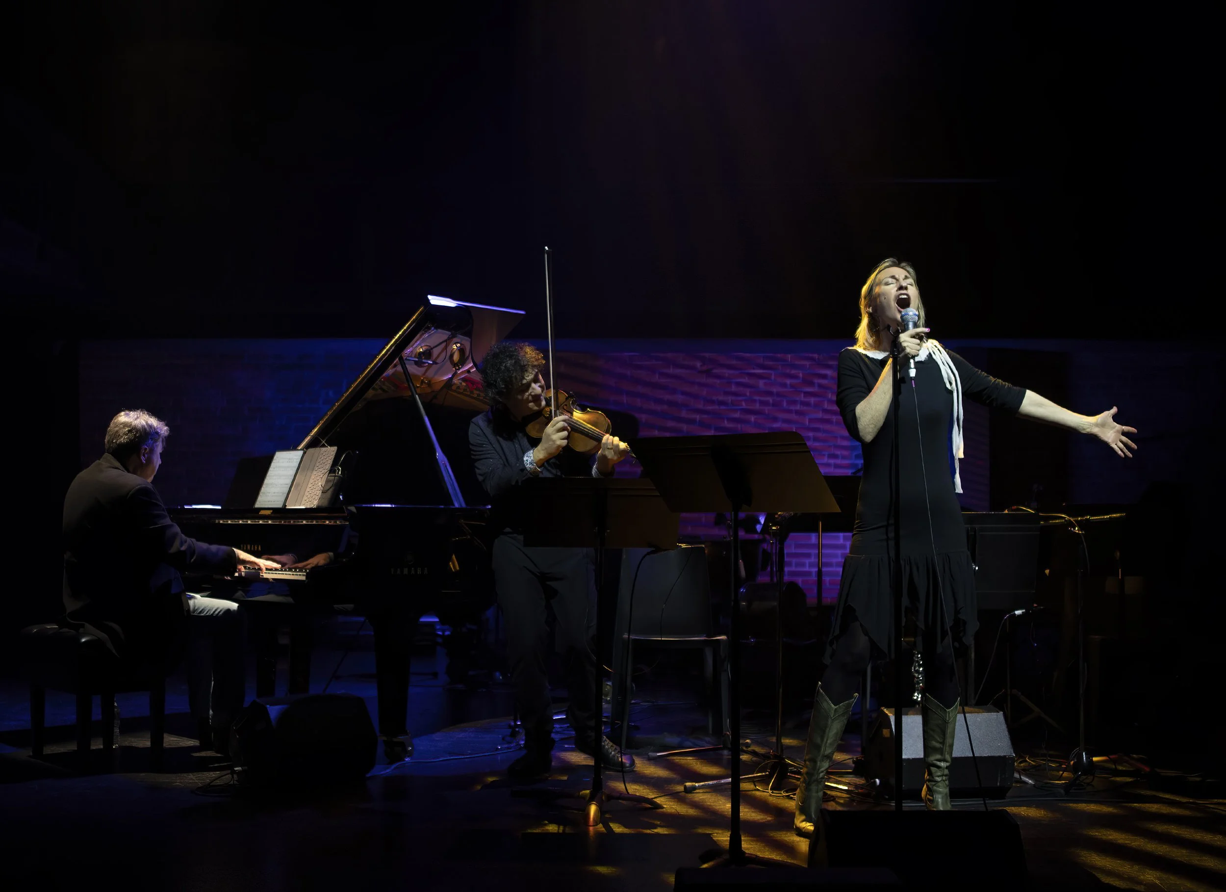 From left to right: Andrew Burashko, Drew Jurecka, Patricia O’Callaghan Photo by John Lauener 