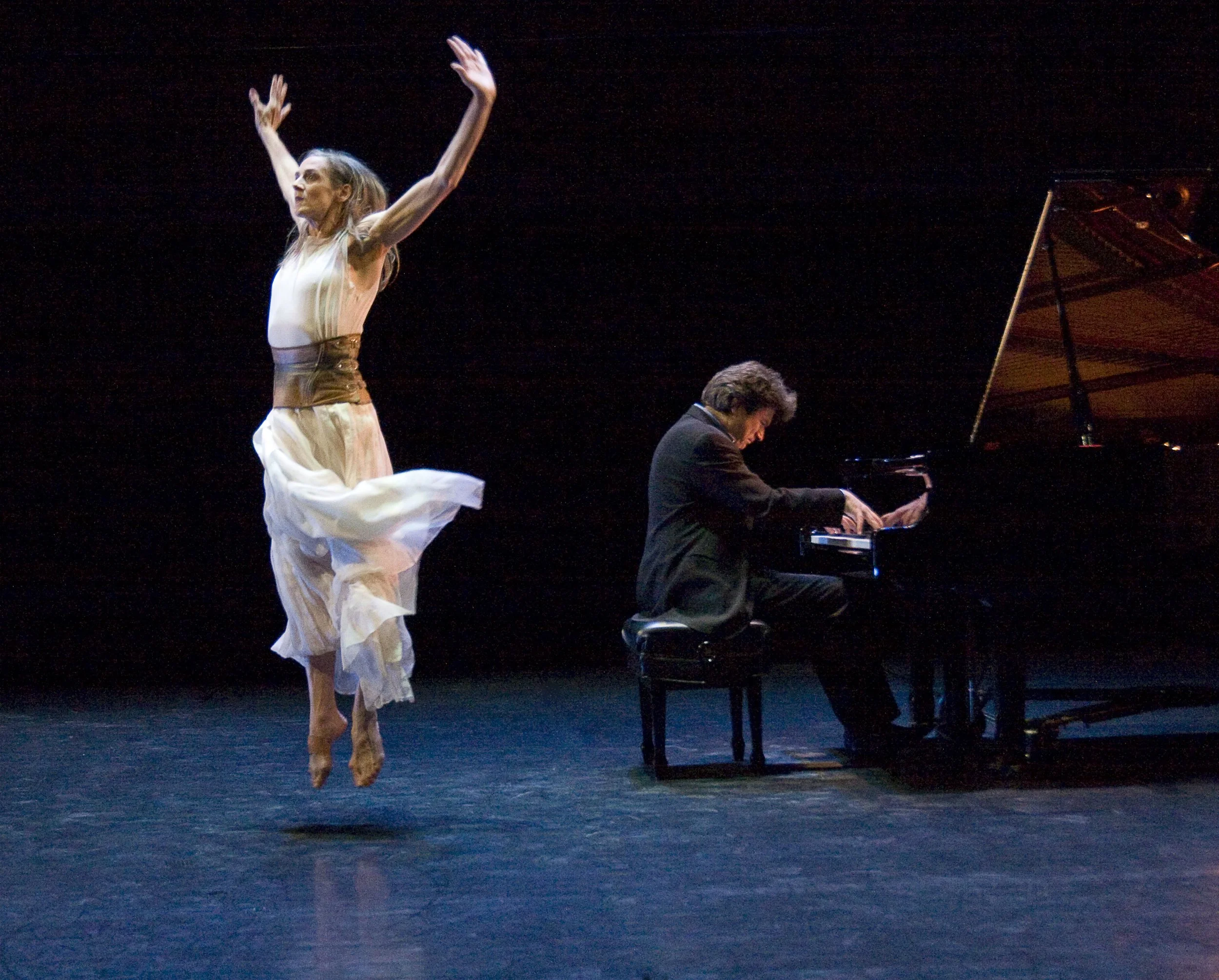  From left to right: Peggy Baker, Andrew Burashko Photo by John Lauener 