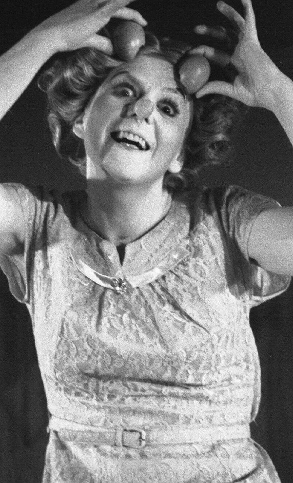  Rebecca Hope Terry Photo by Kenneth Grey 
