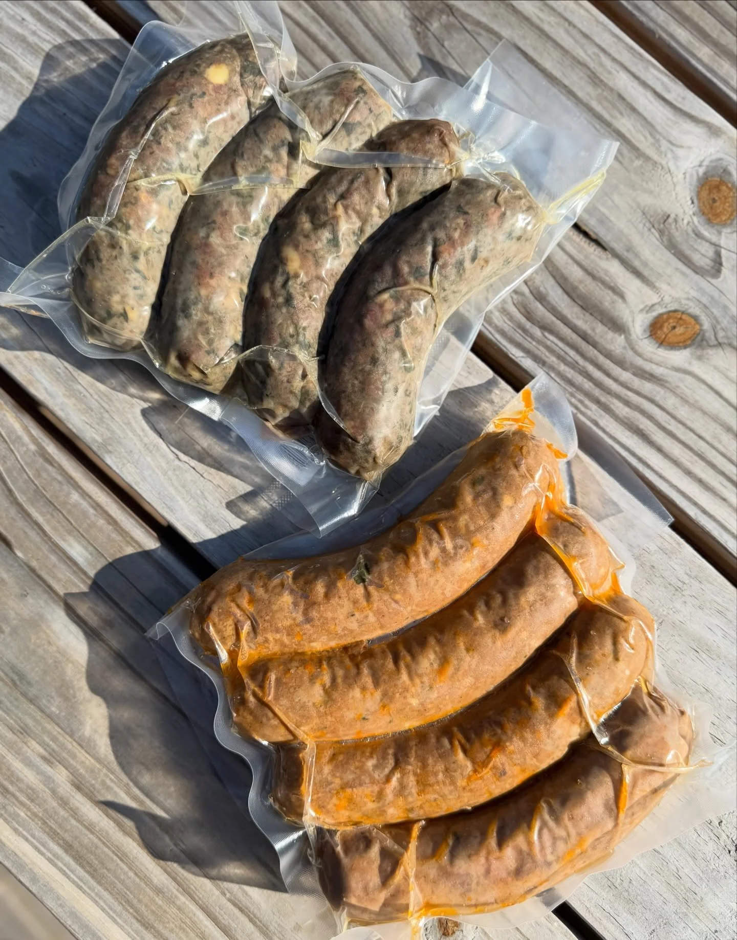 GREAT LINKS! 🔗 Two new house-made sausages just hit the cold case &amp; they&rsquo;re definitely gettin&rsquo; some attention!
 &bull; Green Curry Lemongrass &ndash; fresh lemongrass with a green curry kick

&bull; Merguez Links &ndash; North Africa
