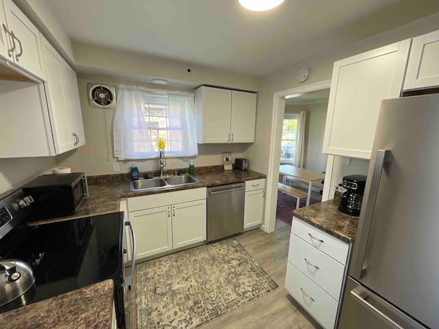Kitchen.jpeg